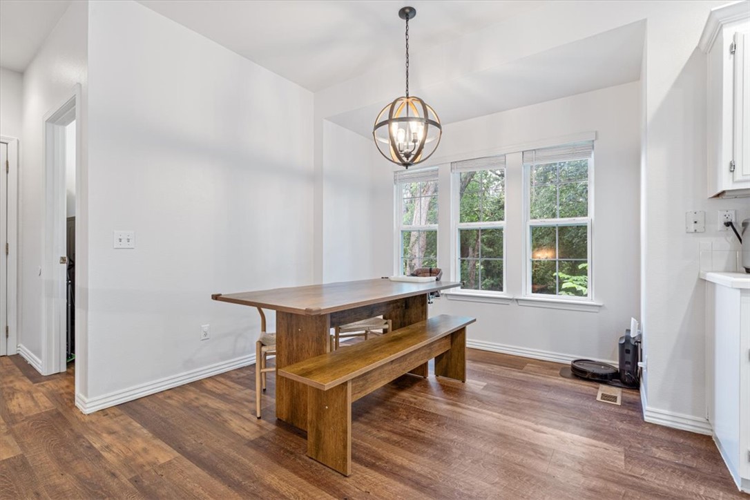 405 NW Grist Mill