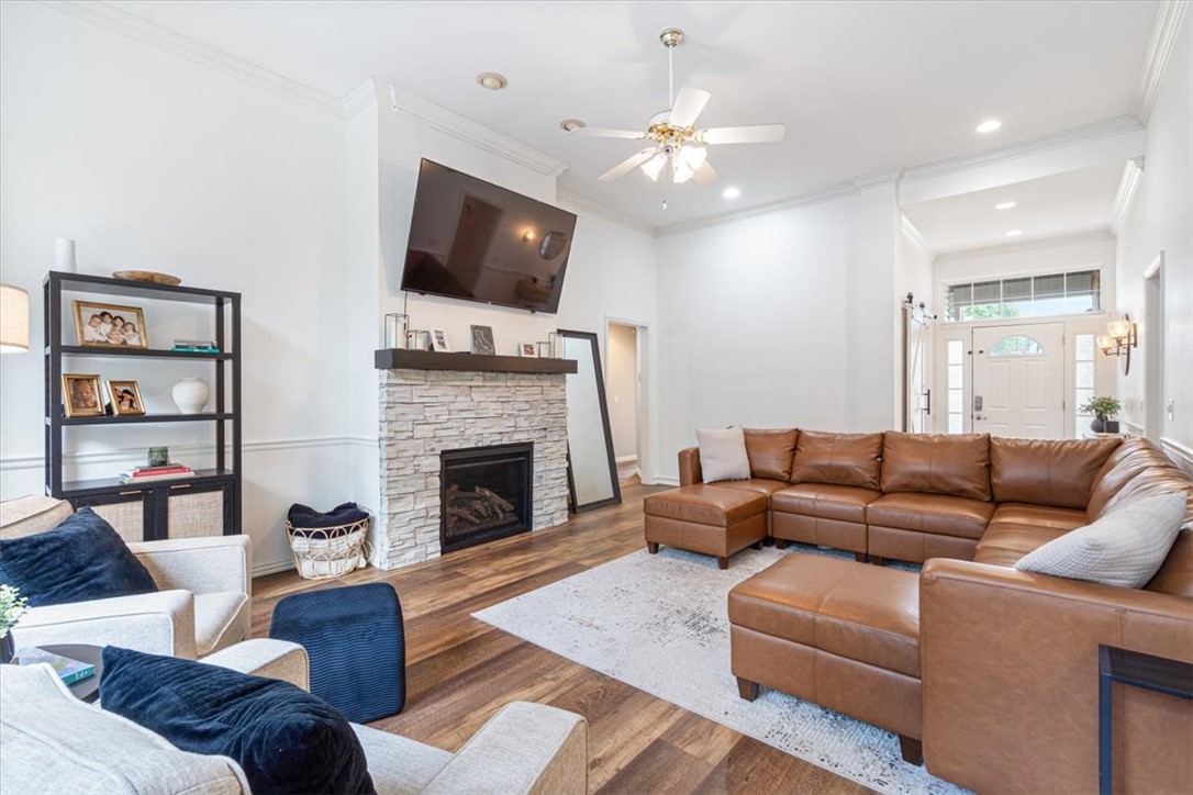 405 NW Grist Mill