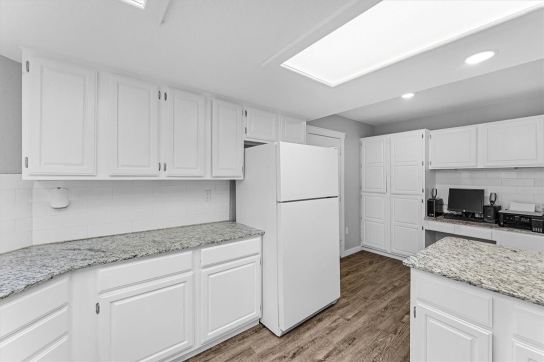 825 Mockingbird Lane