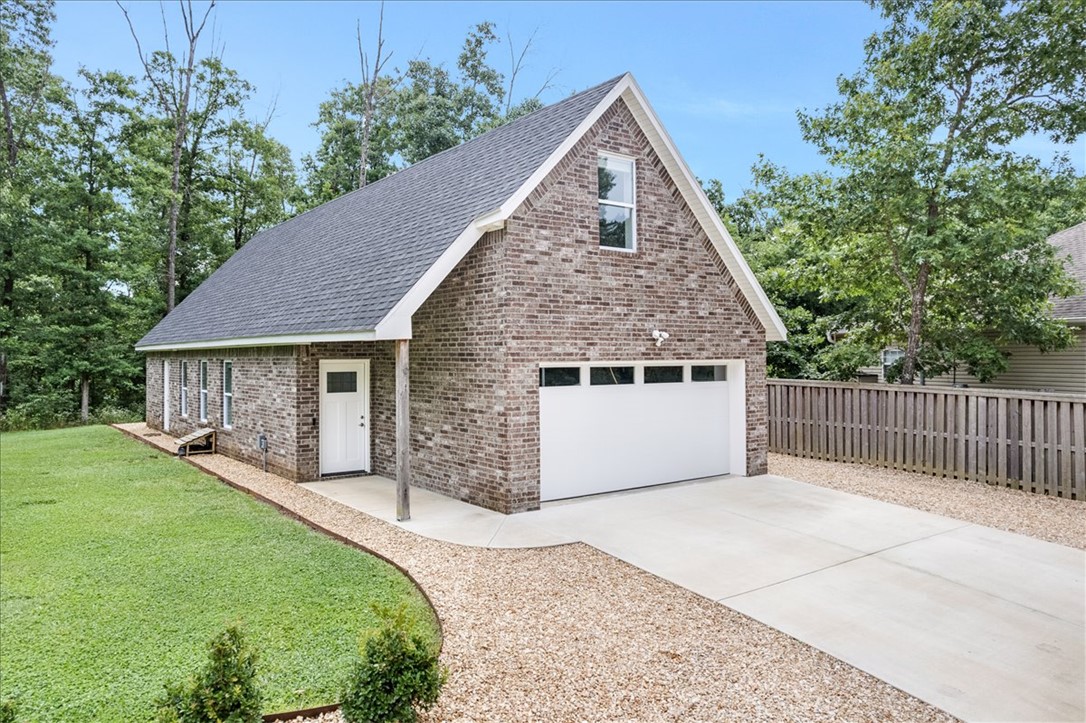 9 Spalding Drive