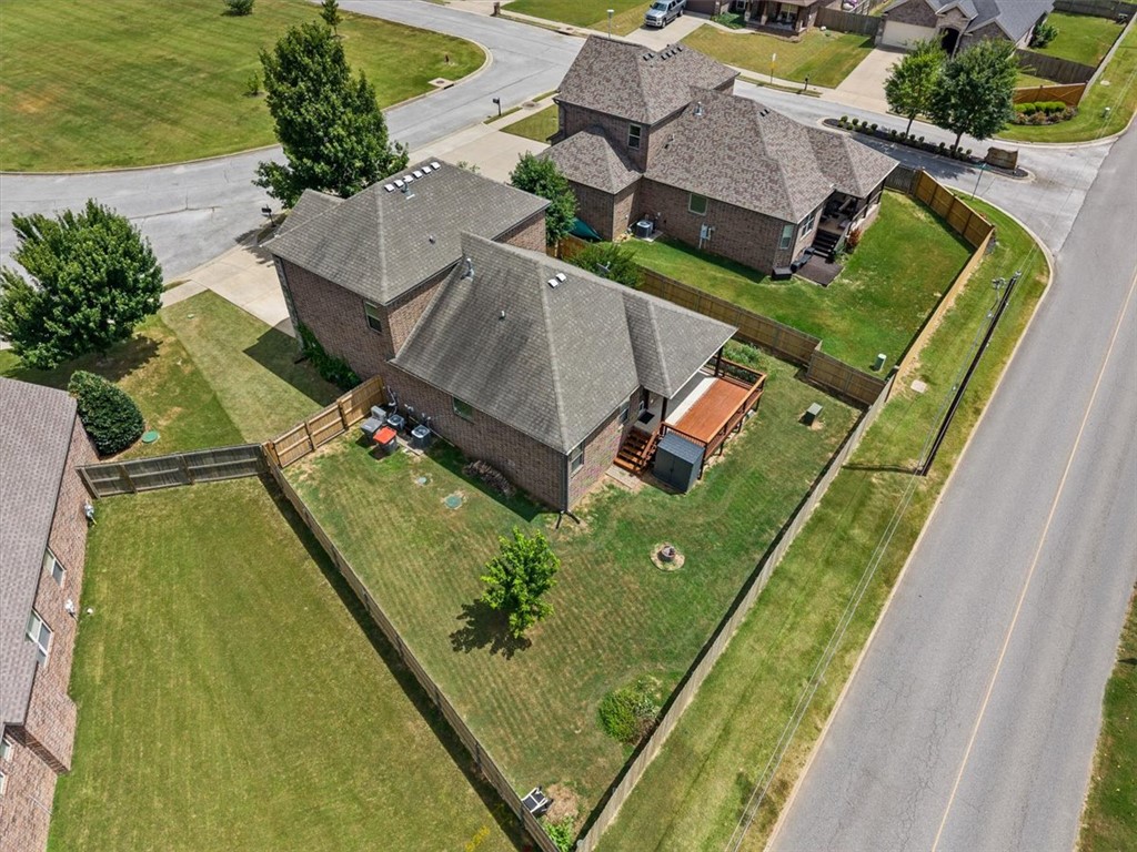 1402 Gooseneck Lane