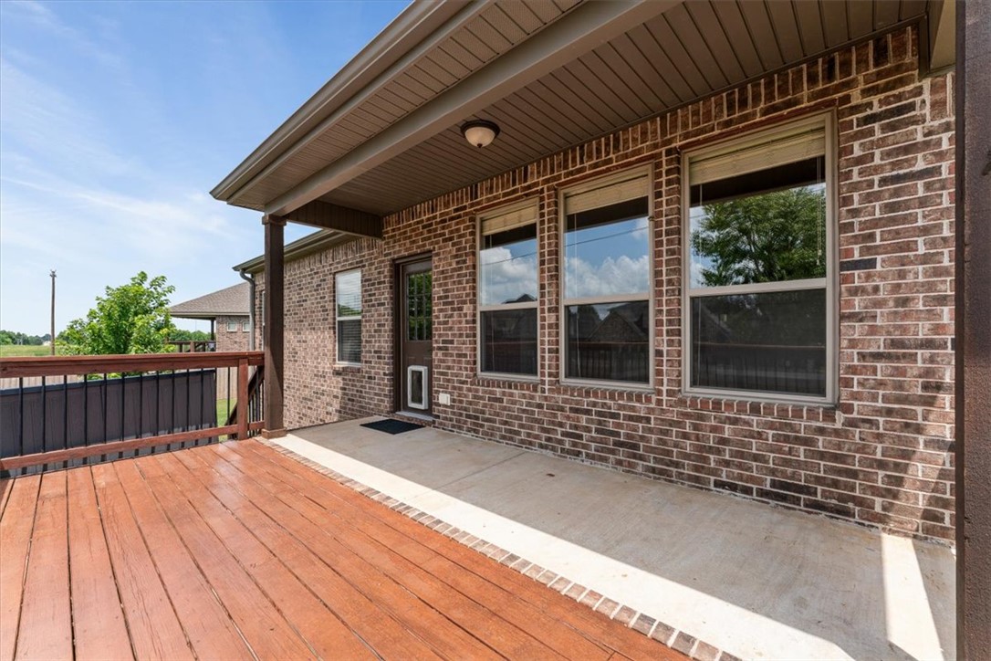 1402 Gooseneck Lane