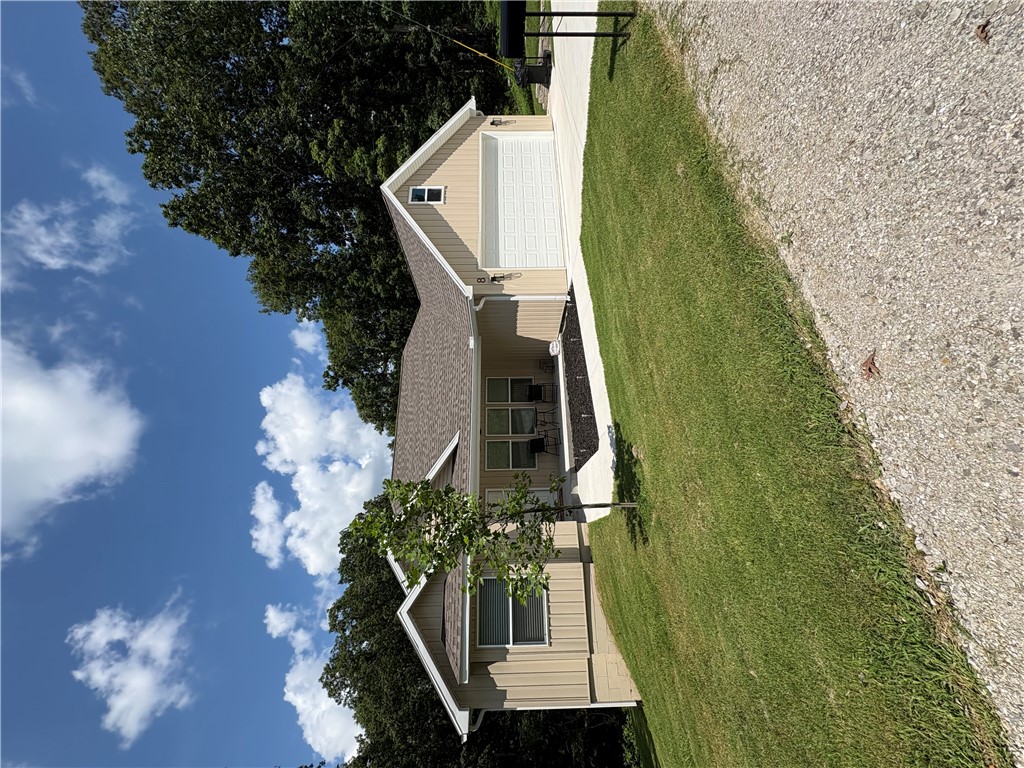 8 Ampthill Lane