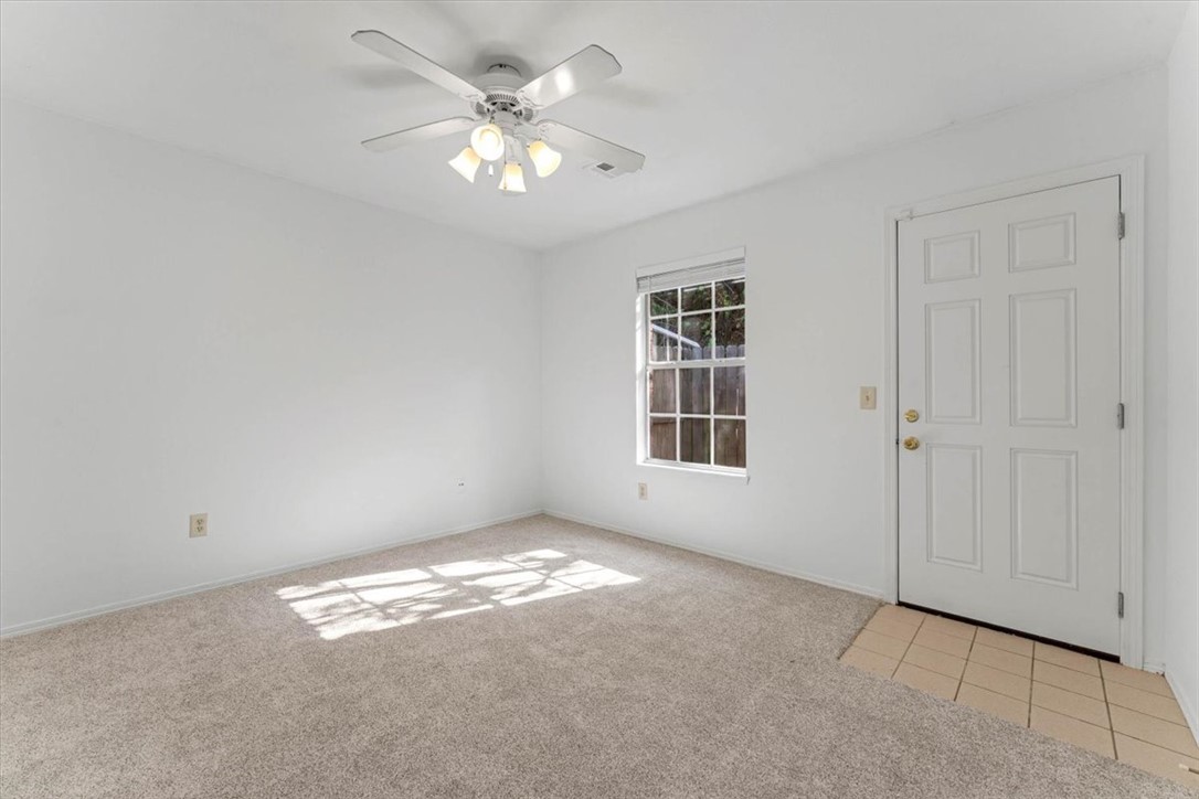 1246 N Iron Horse Drive