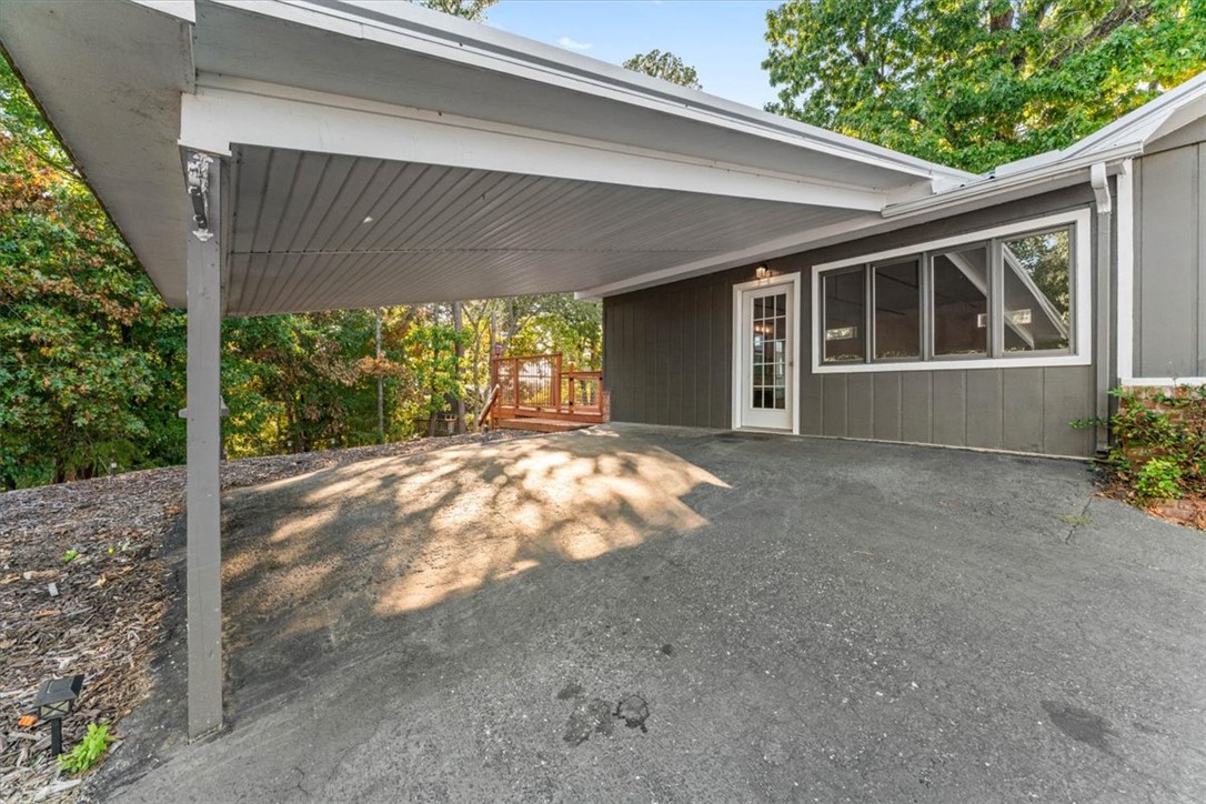 1 Puckett Road