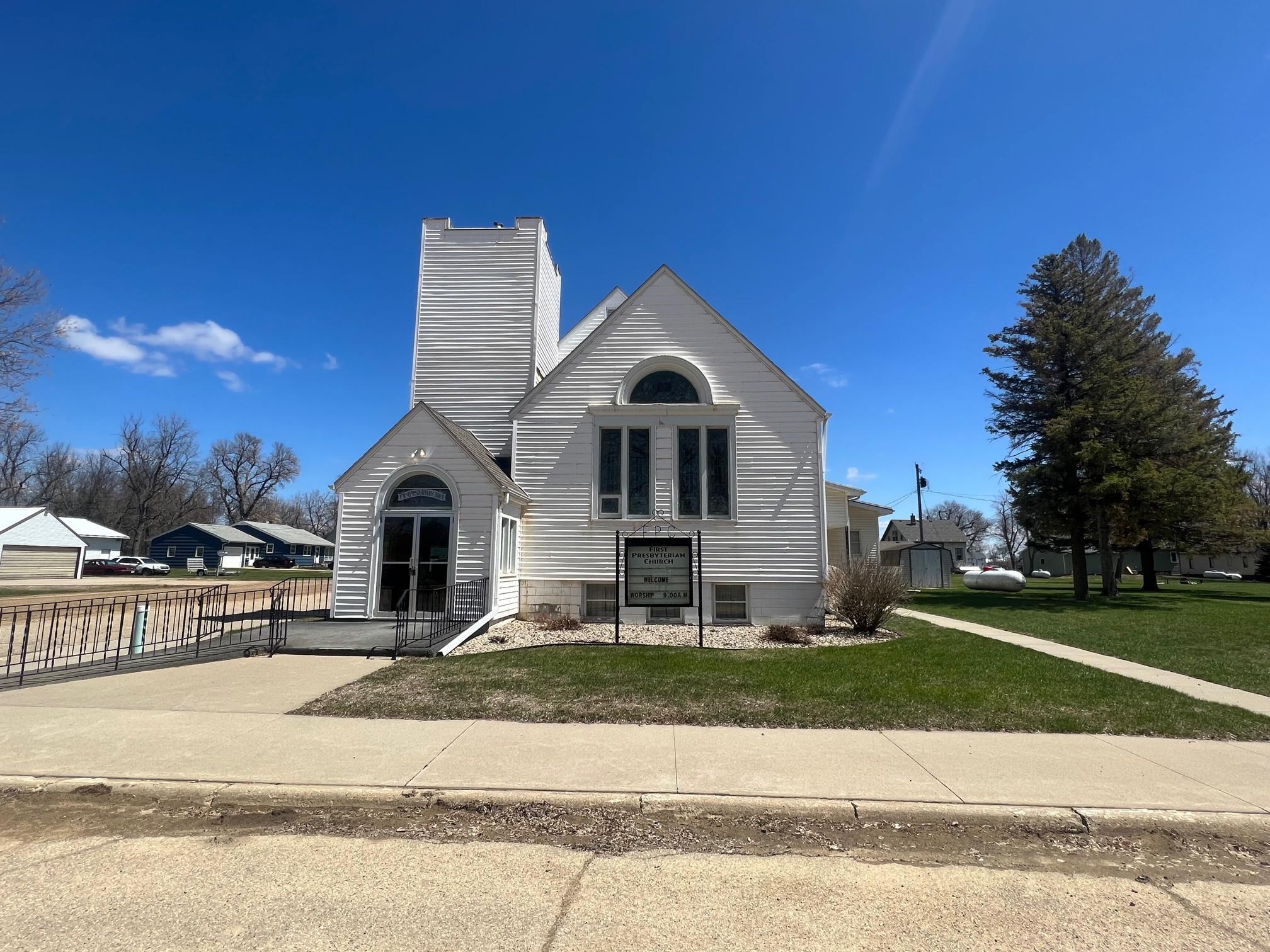 116 N. Bishop
