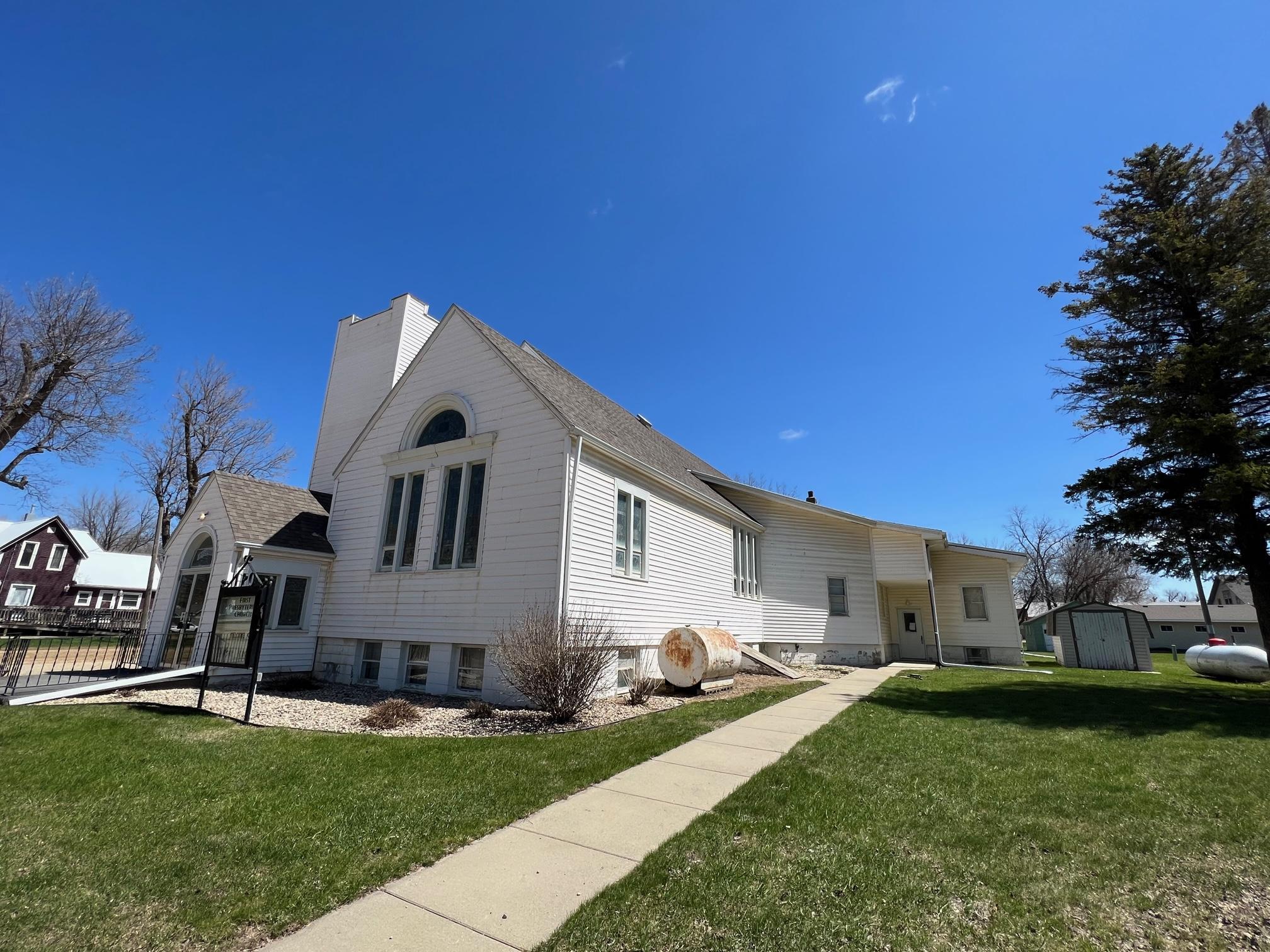 116 N. Bishop