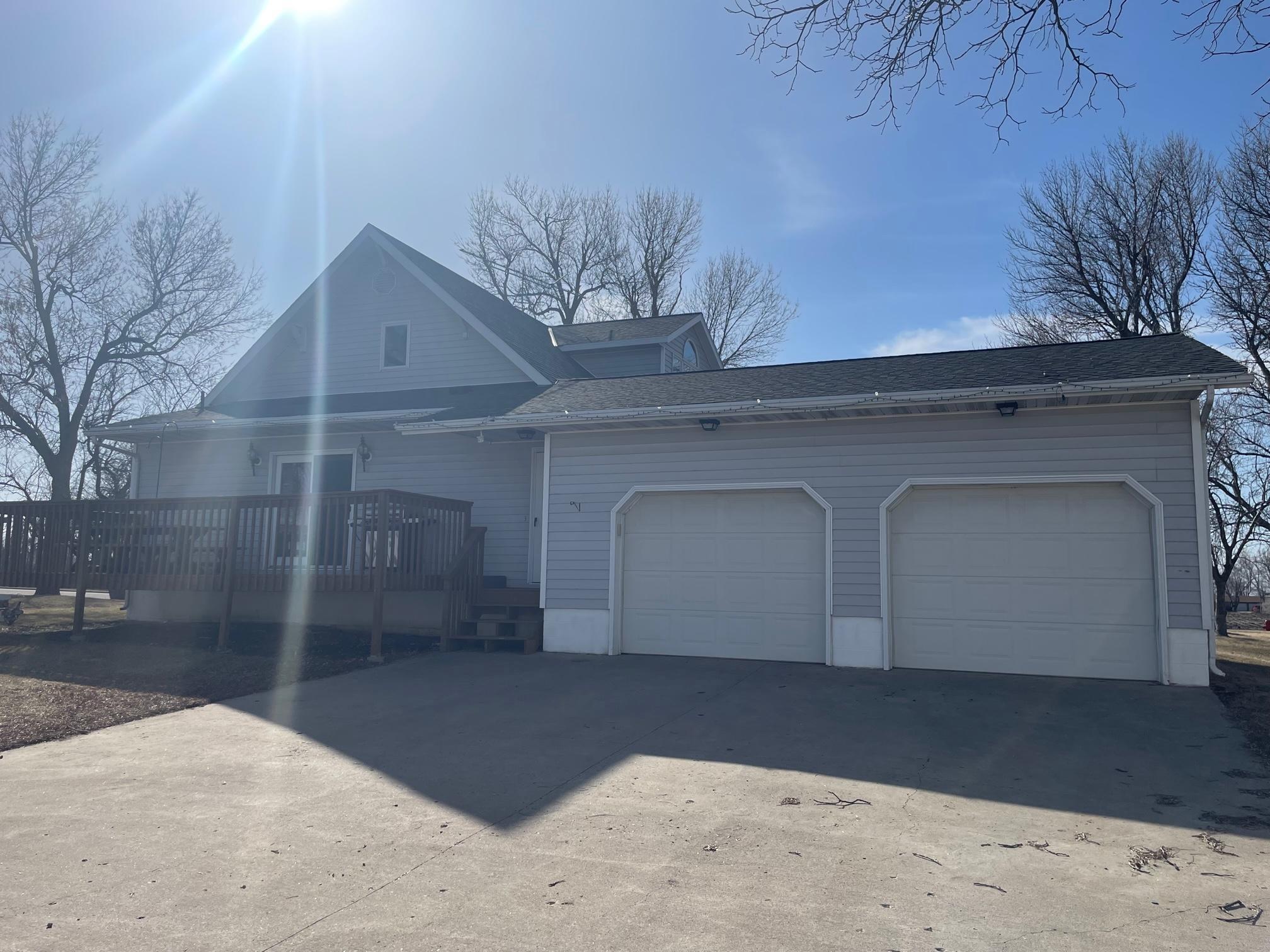 2550 Canterbury Drive