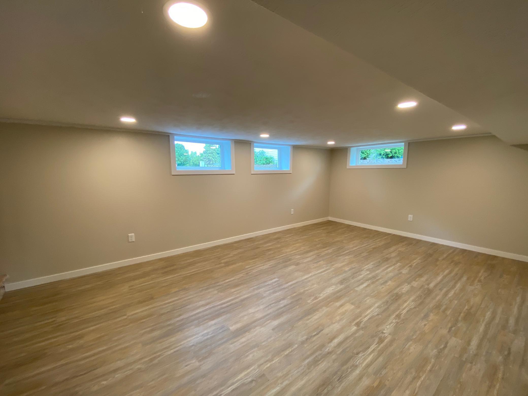 810 W Shore Drive