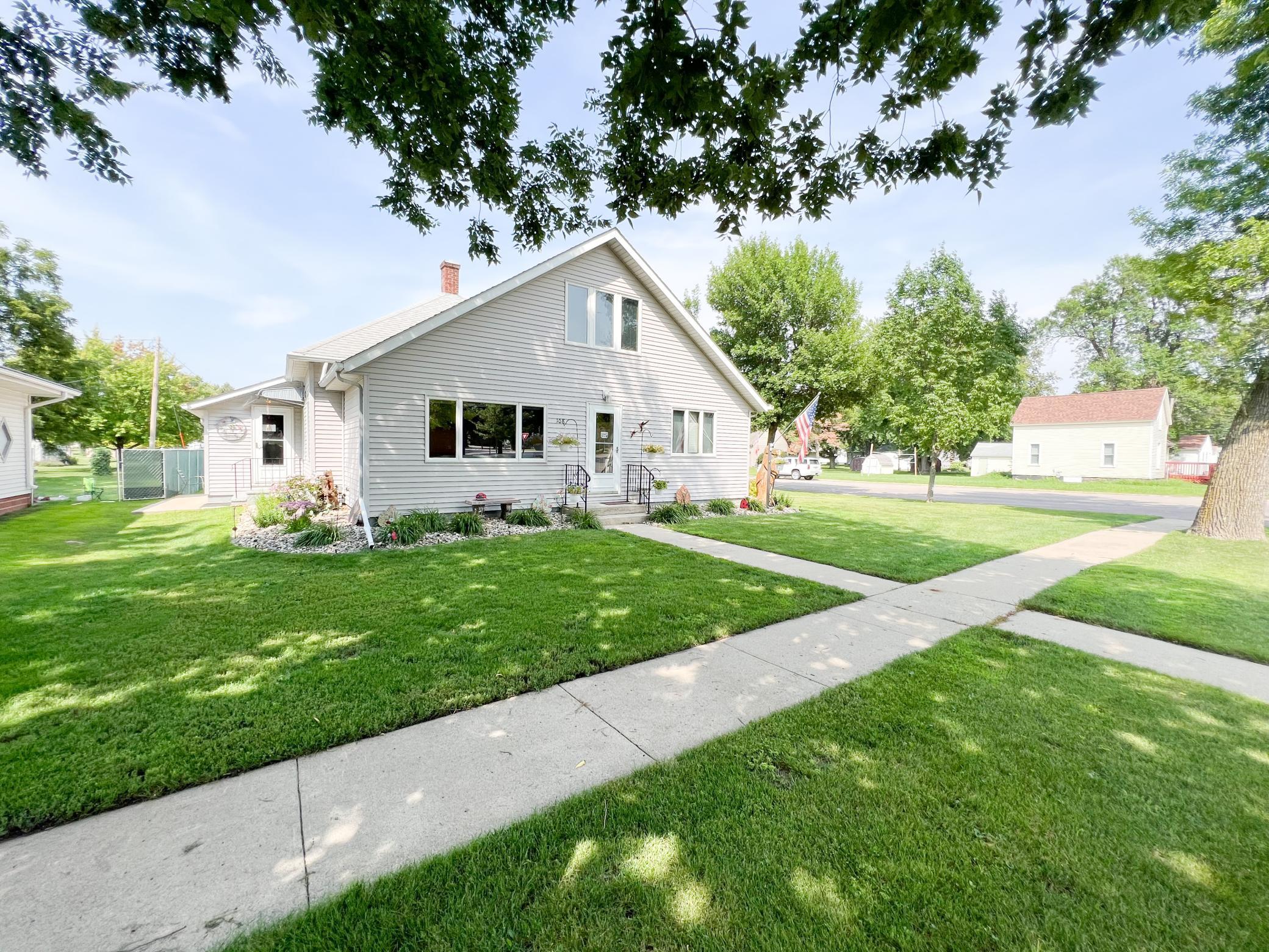 108 4th Street NE