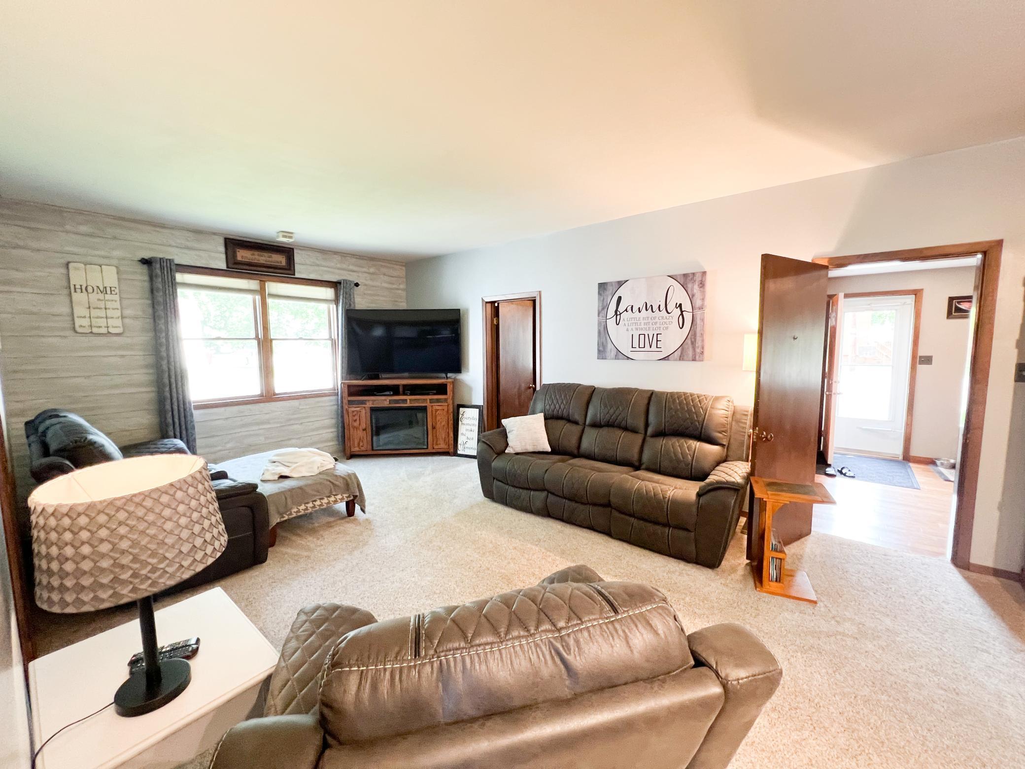 108 4th Street NE