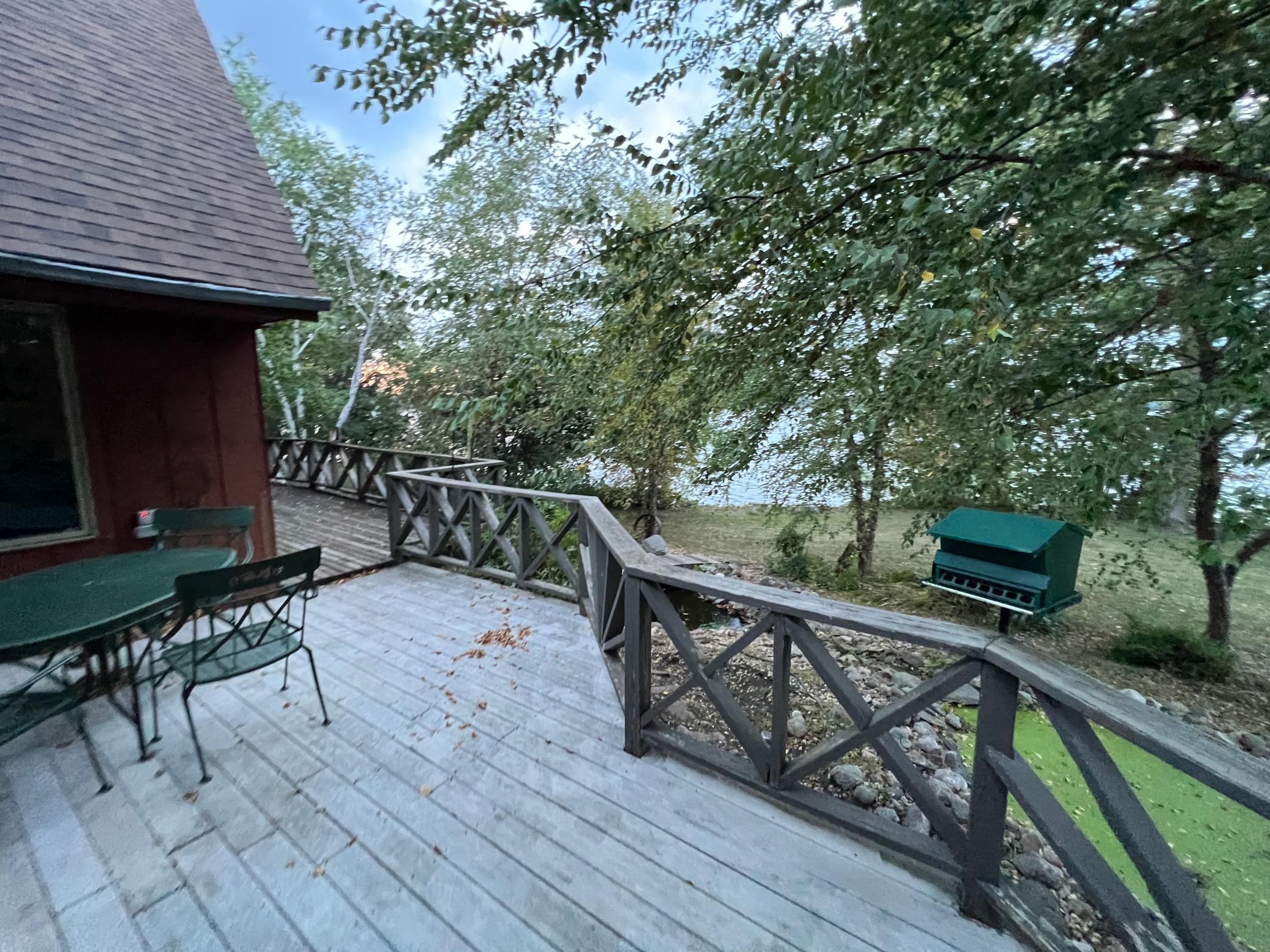 4 Lakeview Drive