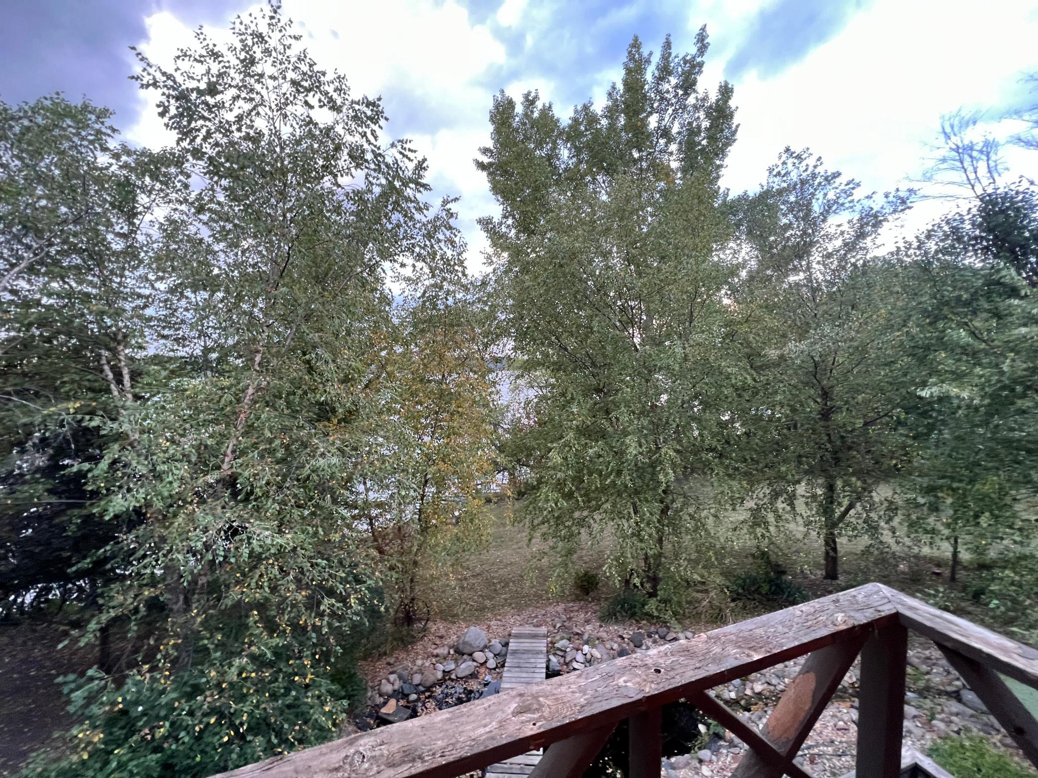 4 Lakeview Drive