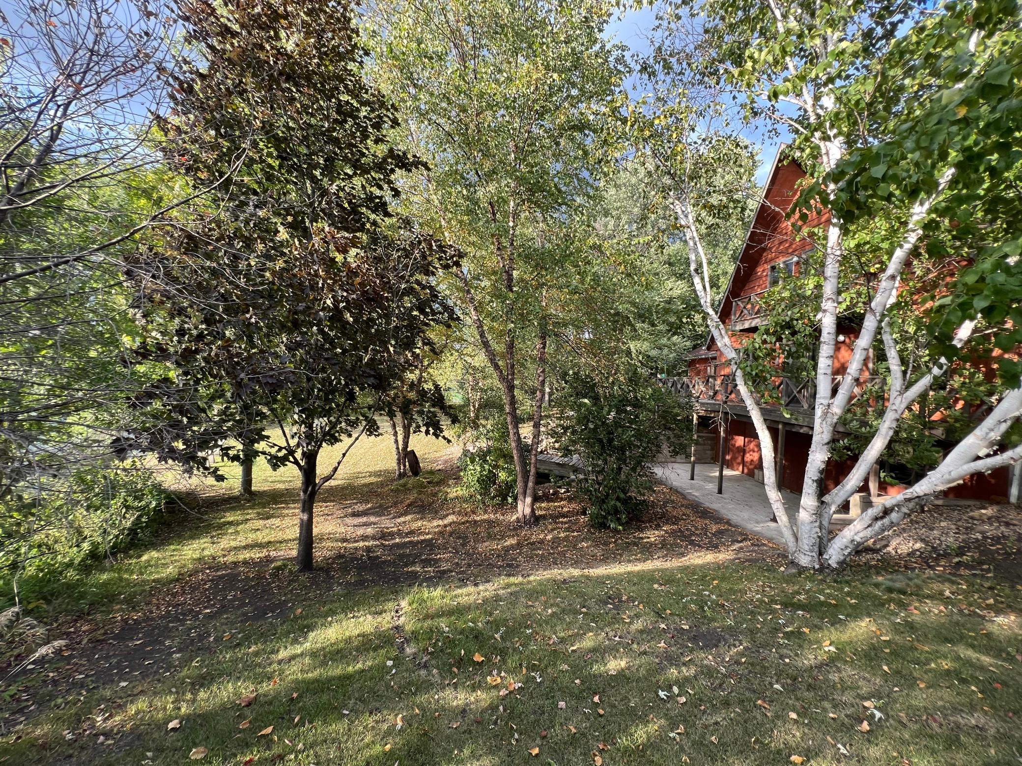 4 Lakeview Drive