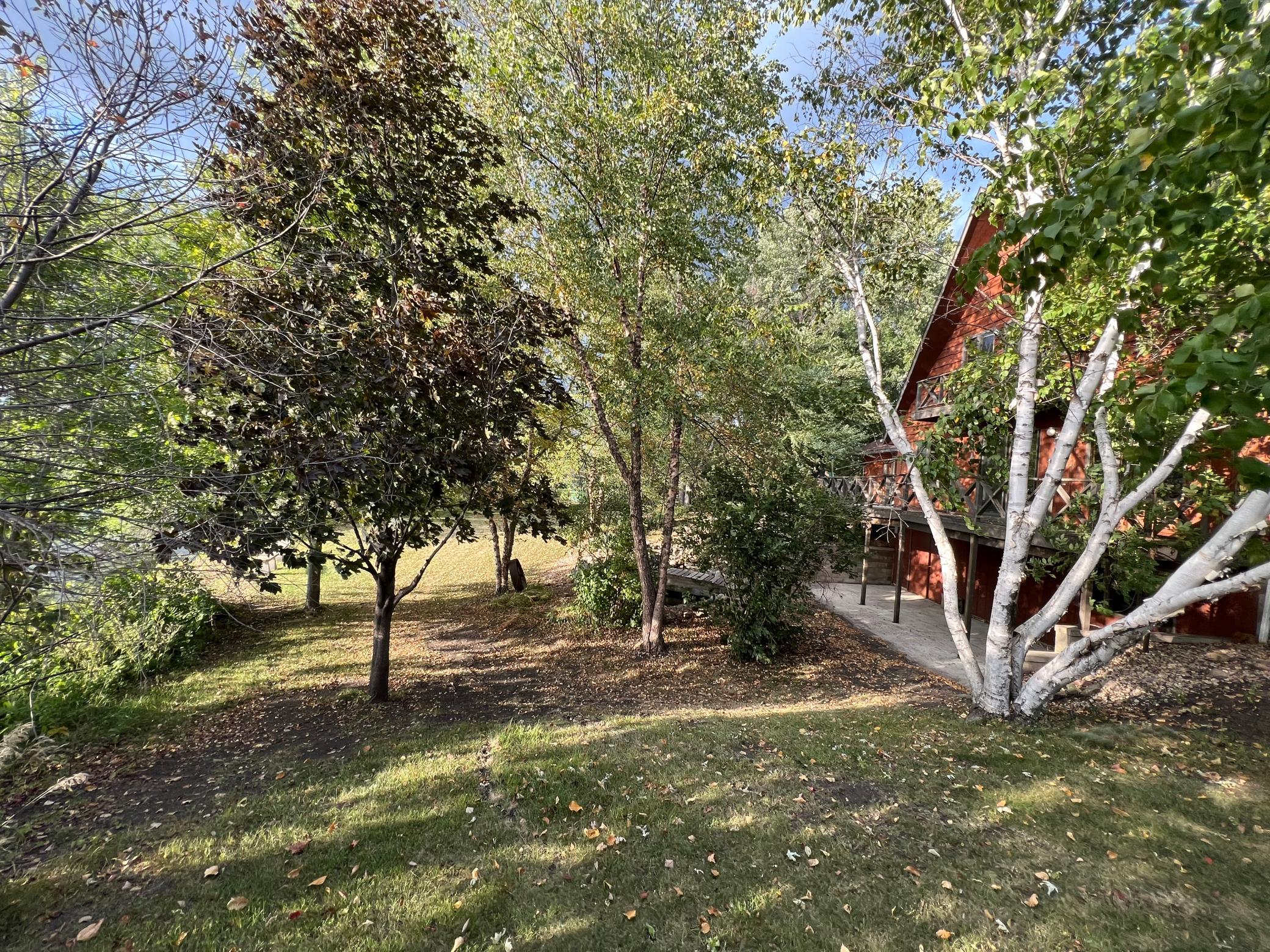 4 Lakeview Drive
