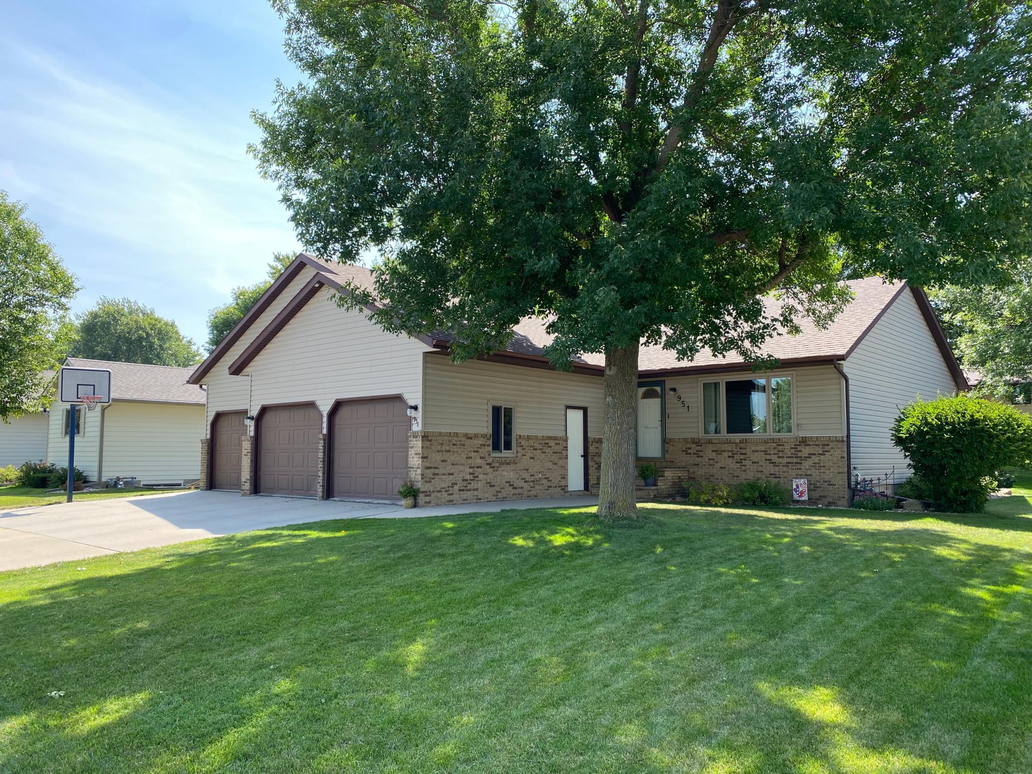 951 Briarwood Drive