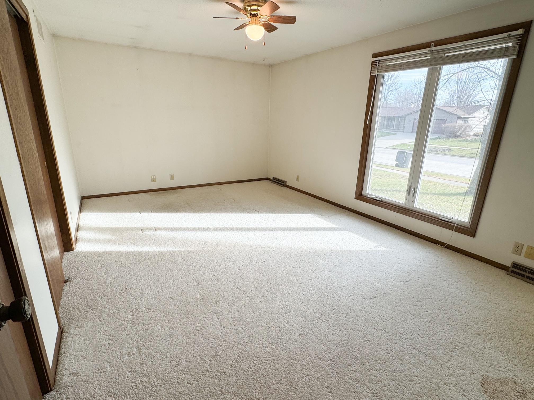 1280 Maplewood Drive