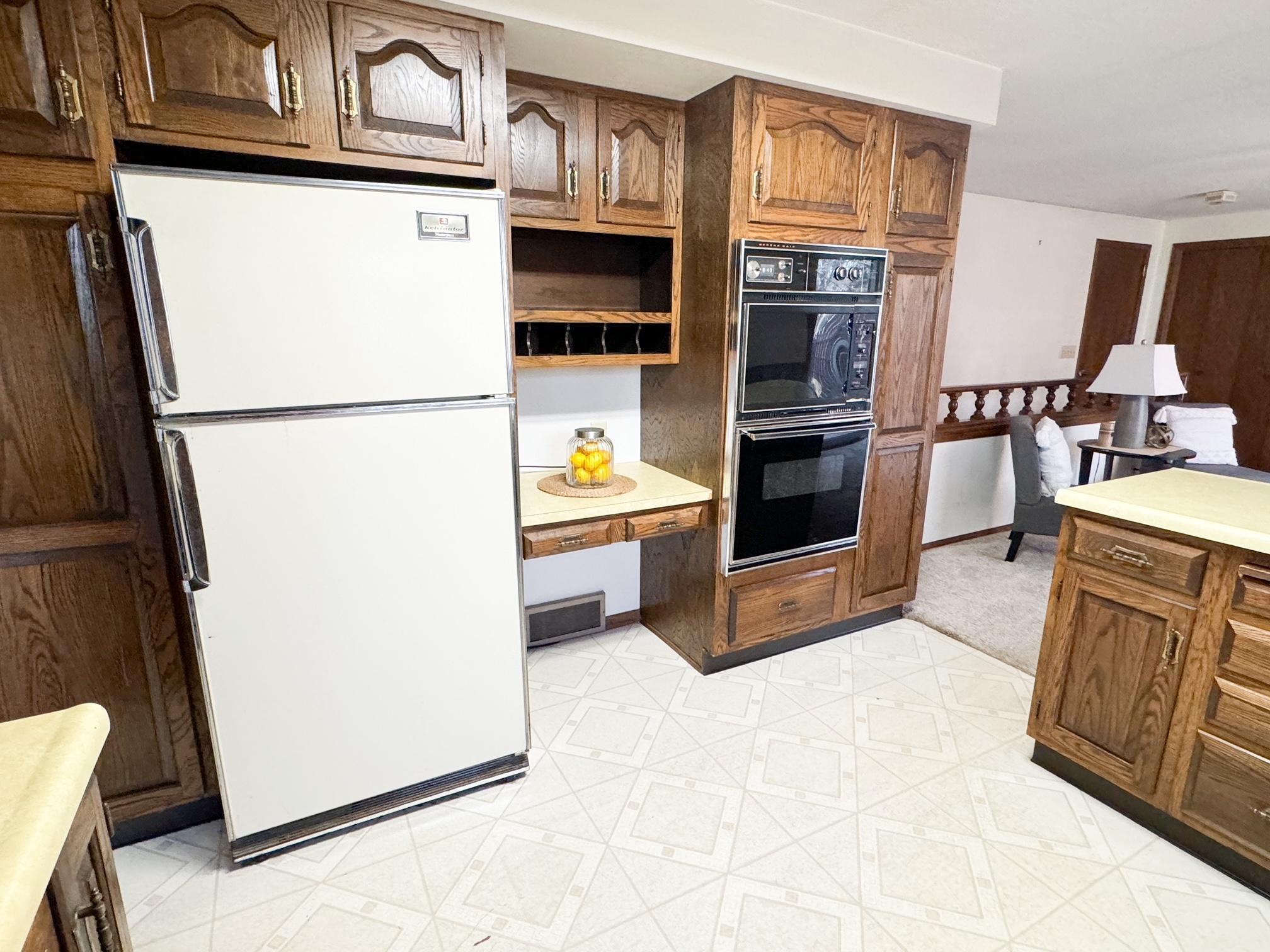 1280 Maplewood Drive