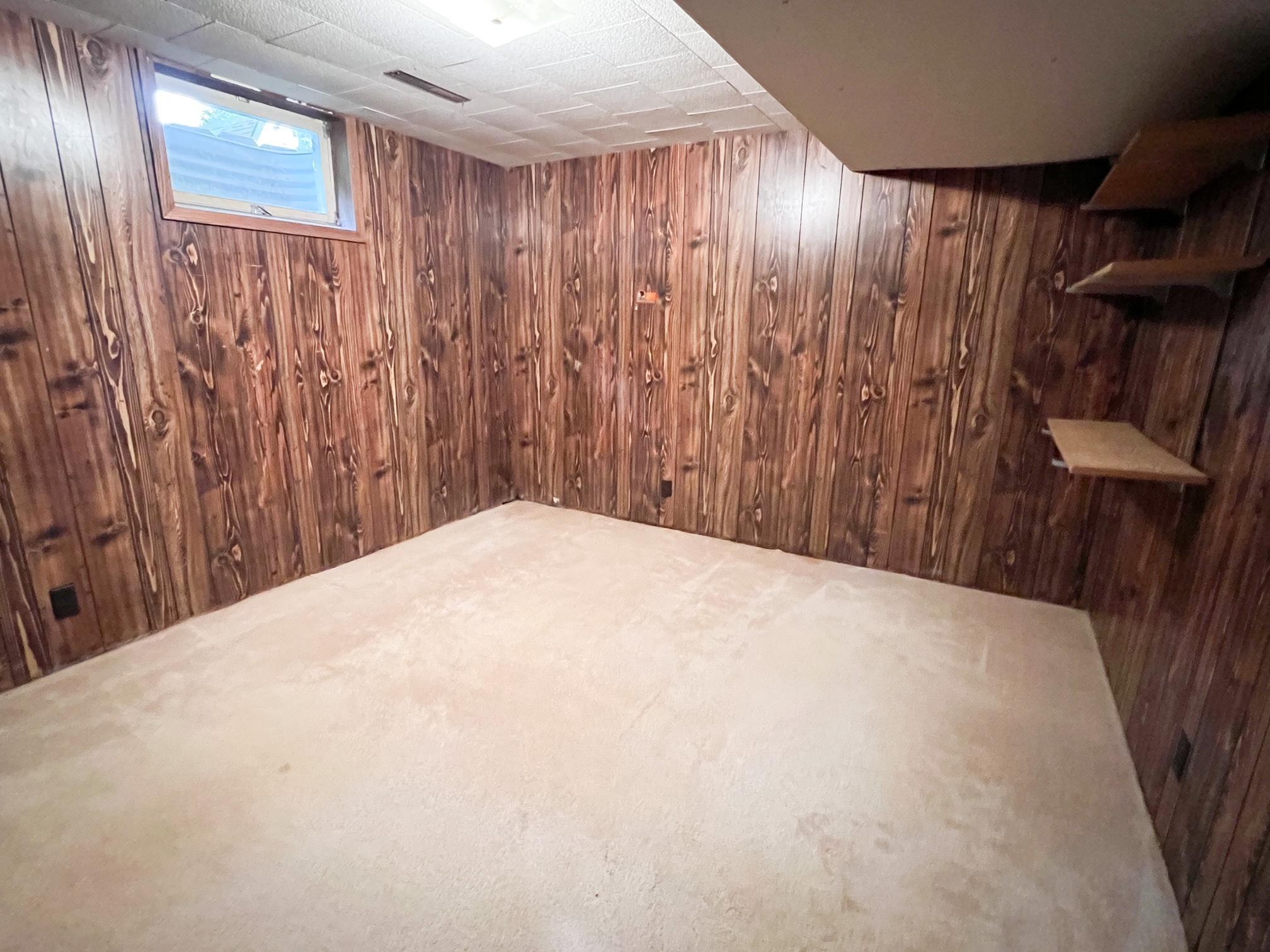 1280 Maplewood Drive