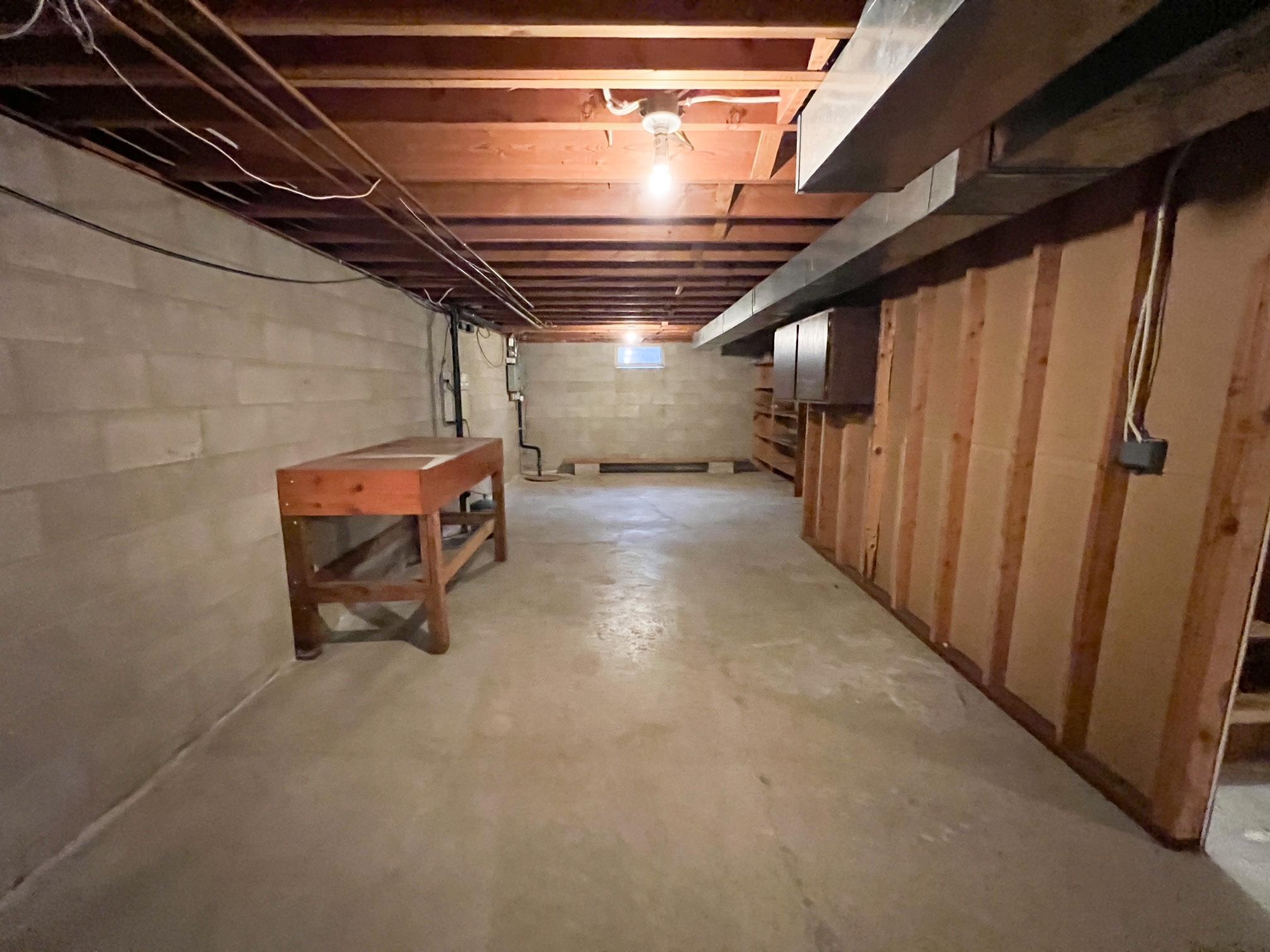 1233 Maplewood Drive