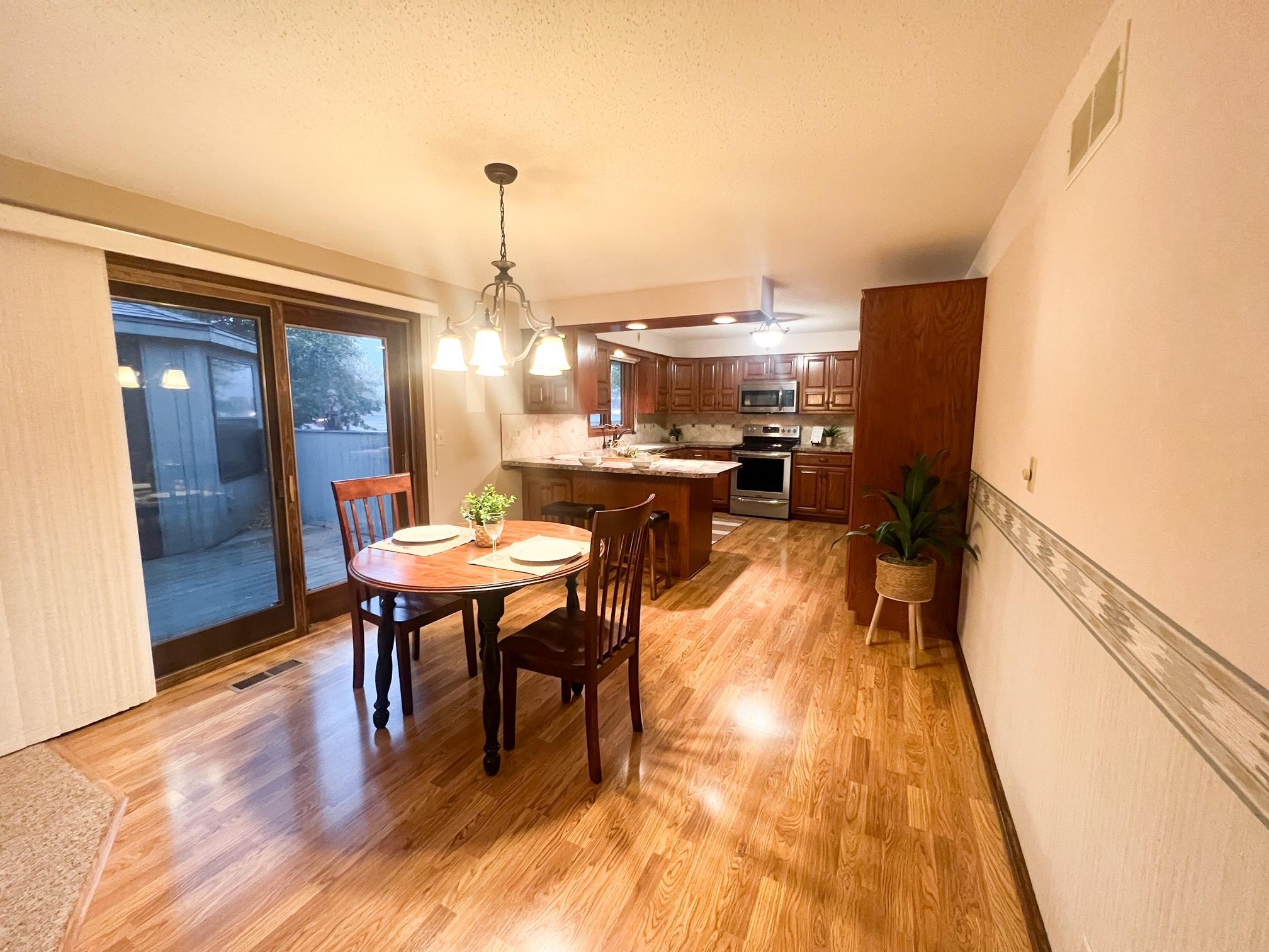 1233 Maplewood Drive