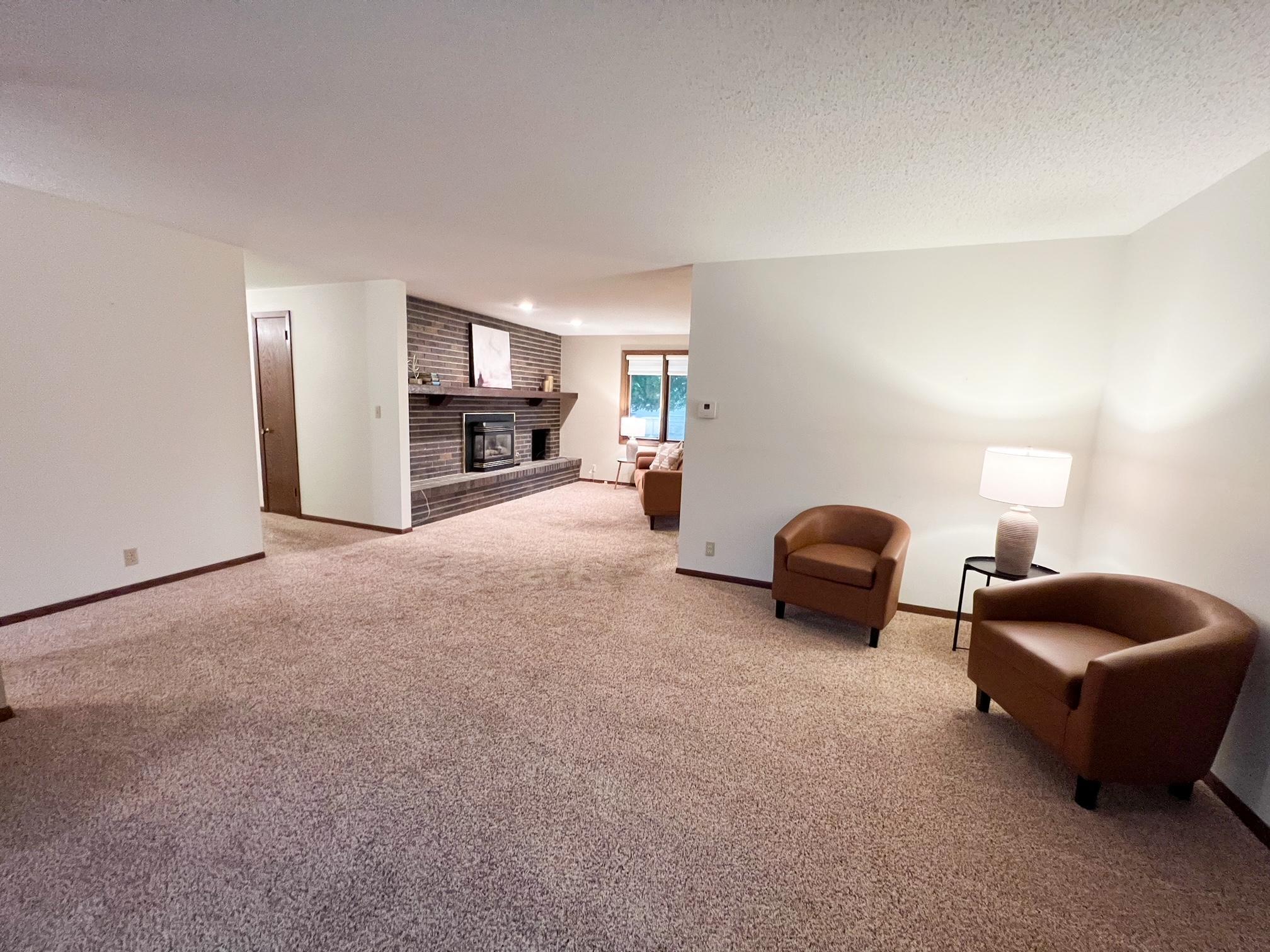 1233 Maplewood Drive