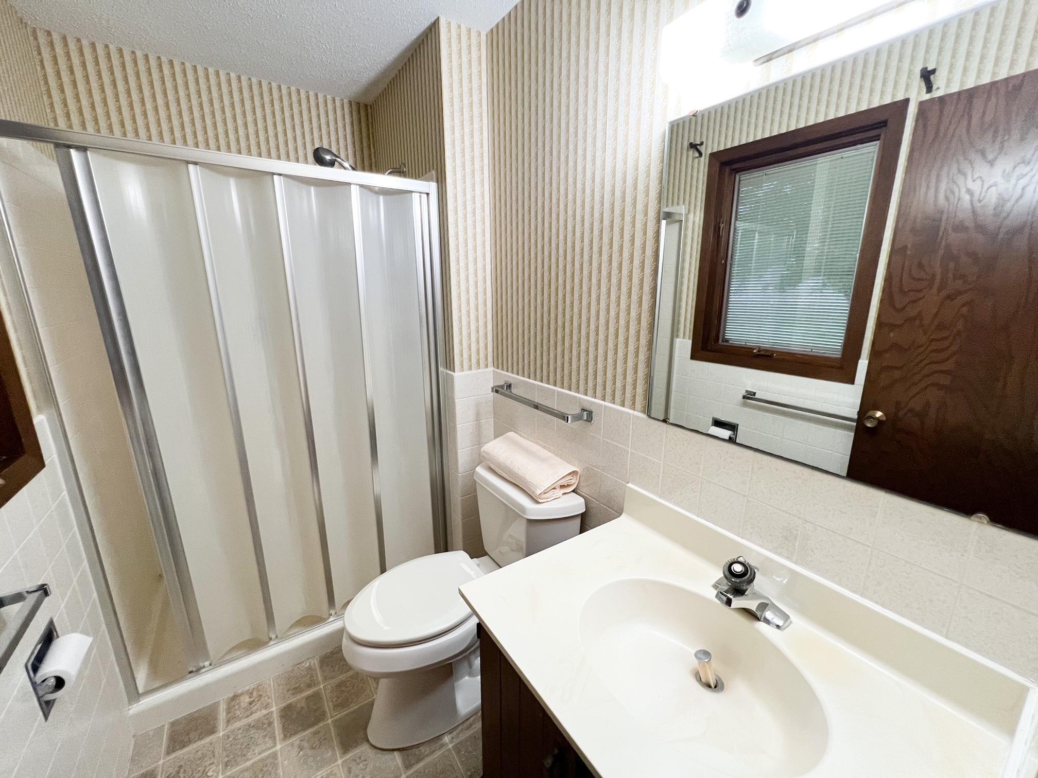 1233 Maplewood Drive