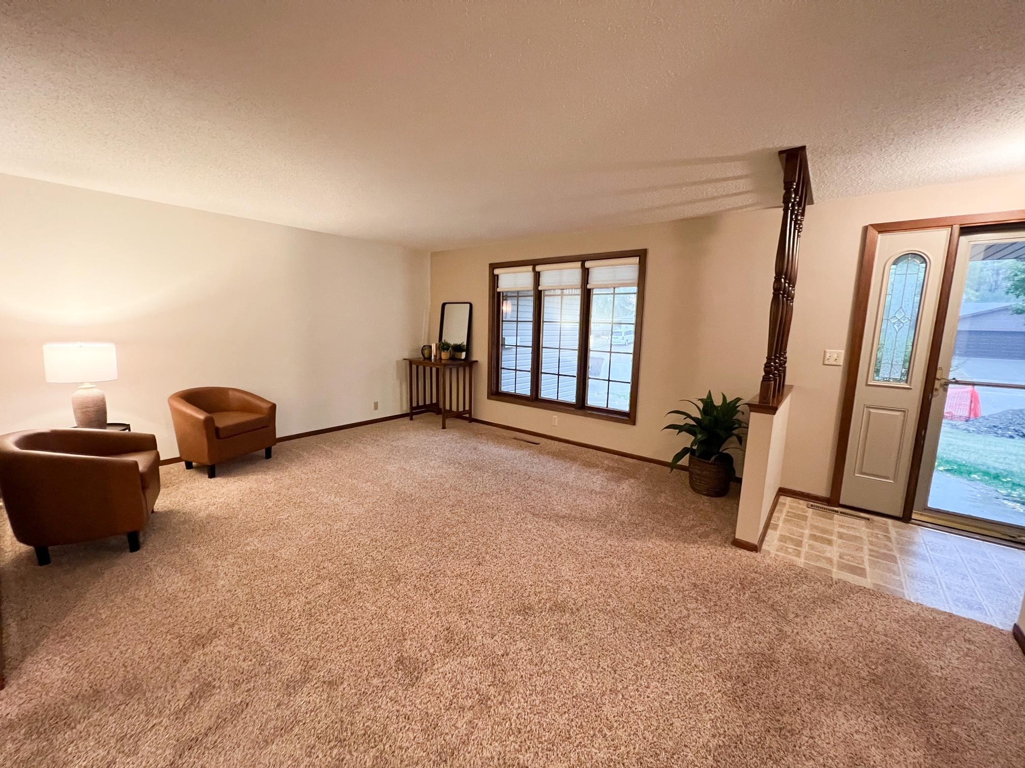 1233 Maplewood Drive