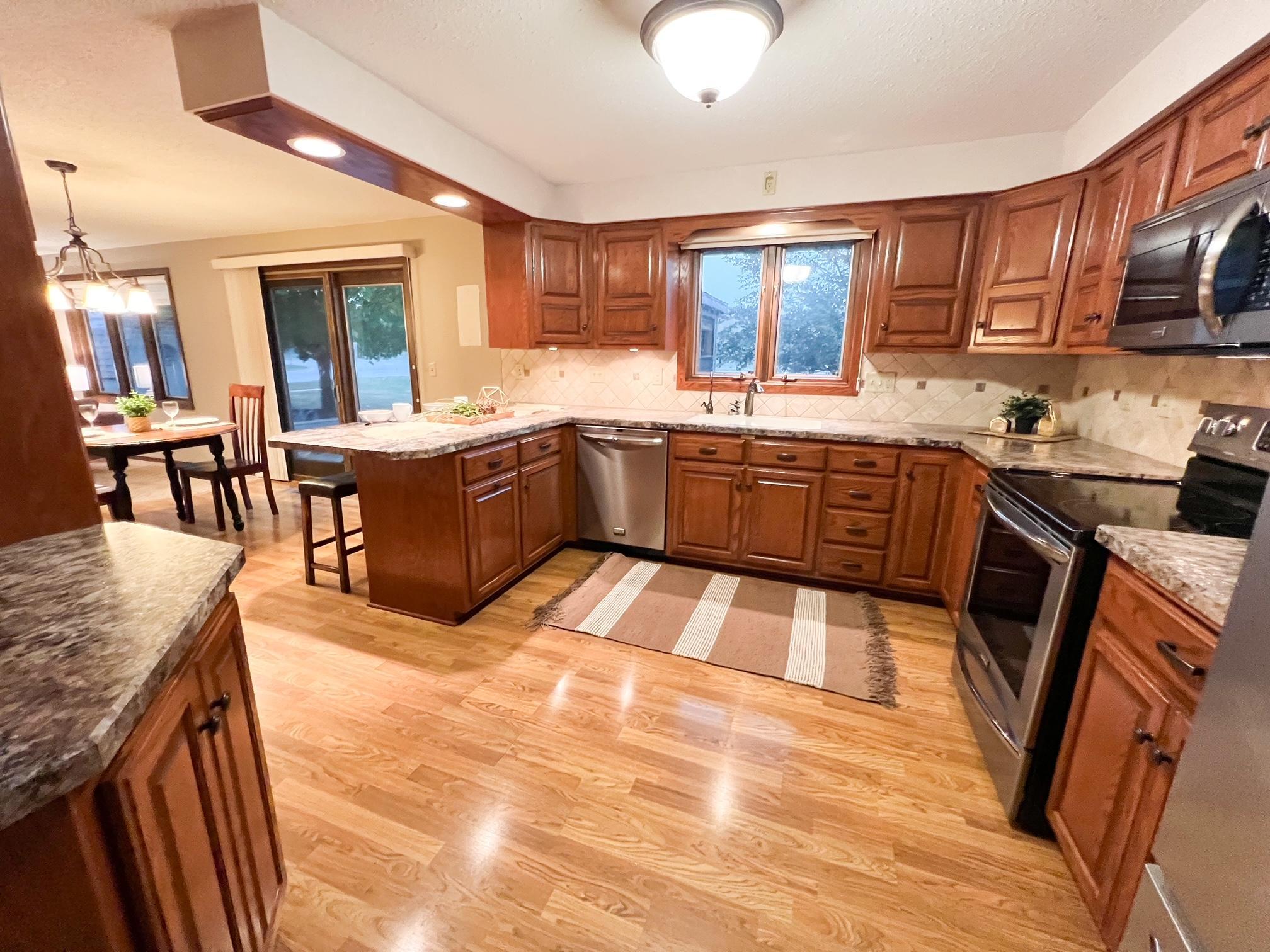 1233 Maplewood Drive
