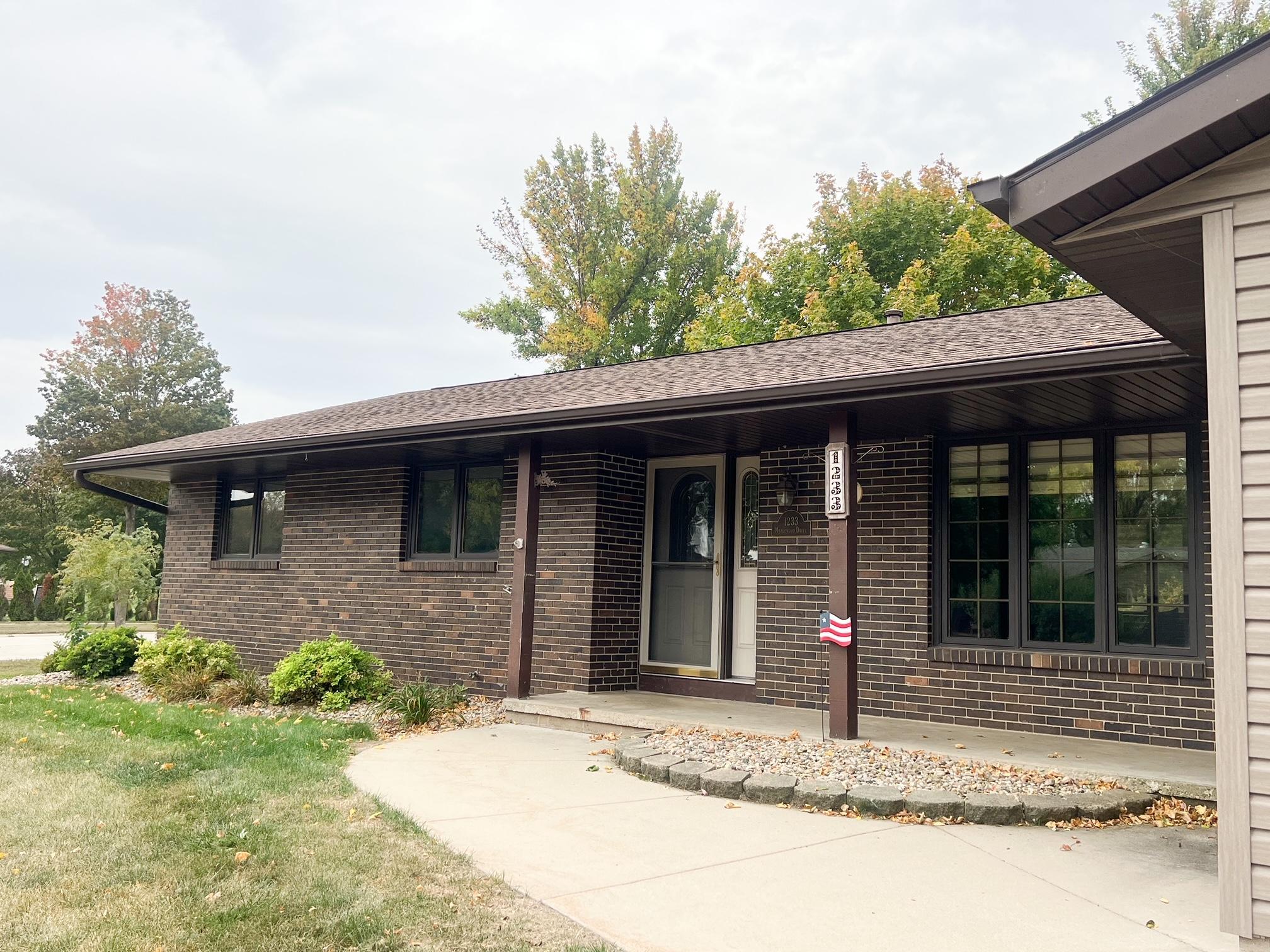 1233 Maplewood Drive