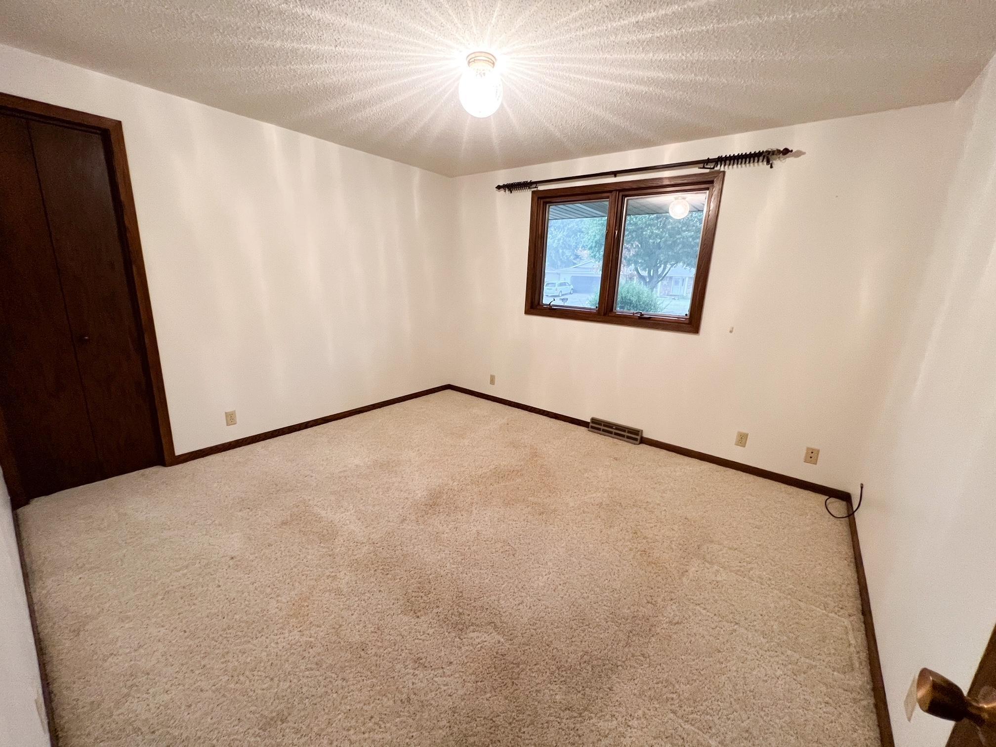 1233 Maplewood Drive