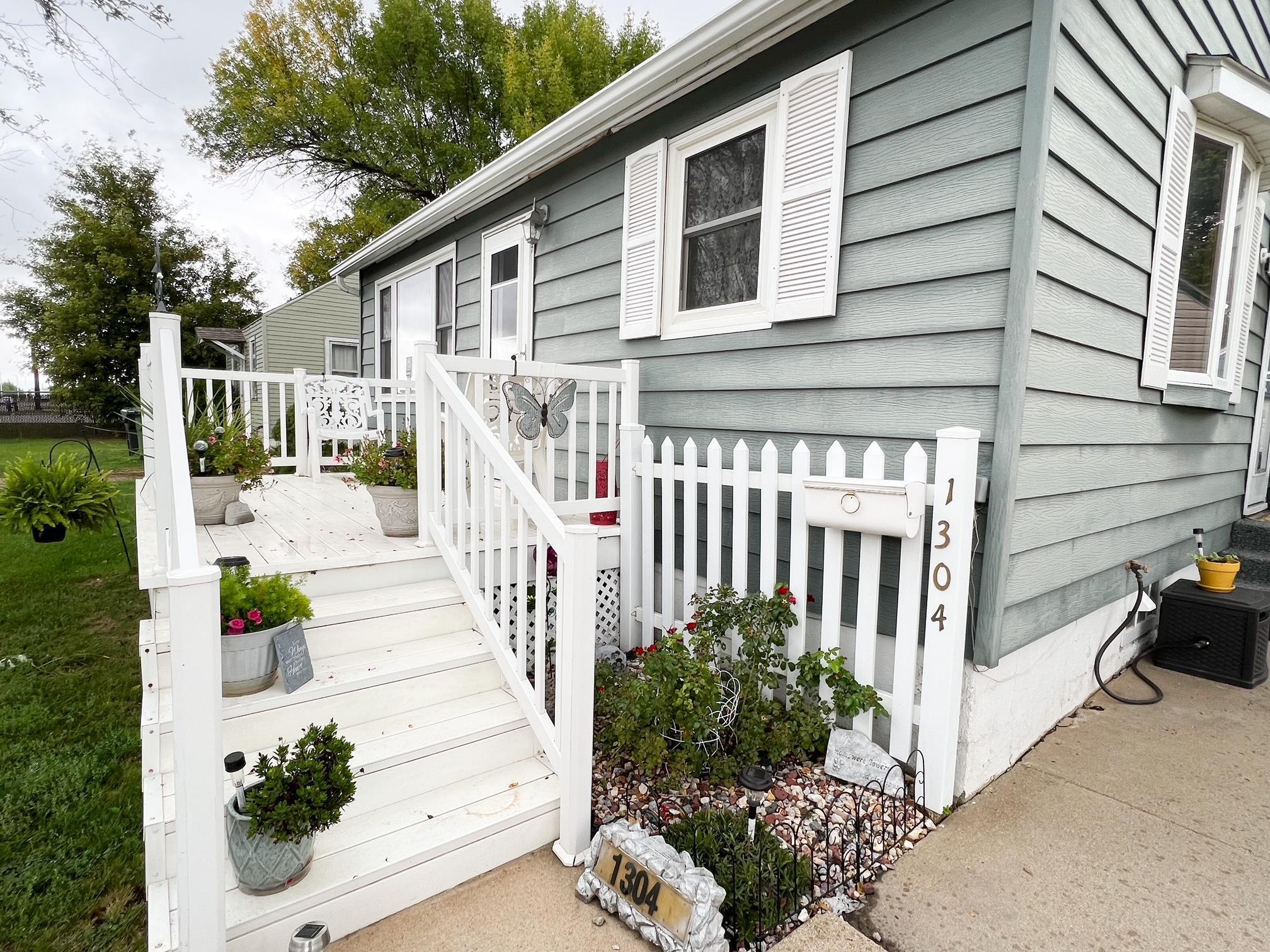 1304 Omaha Avenue