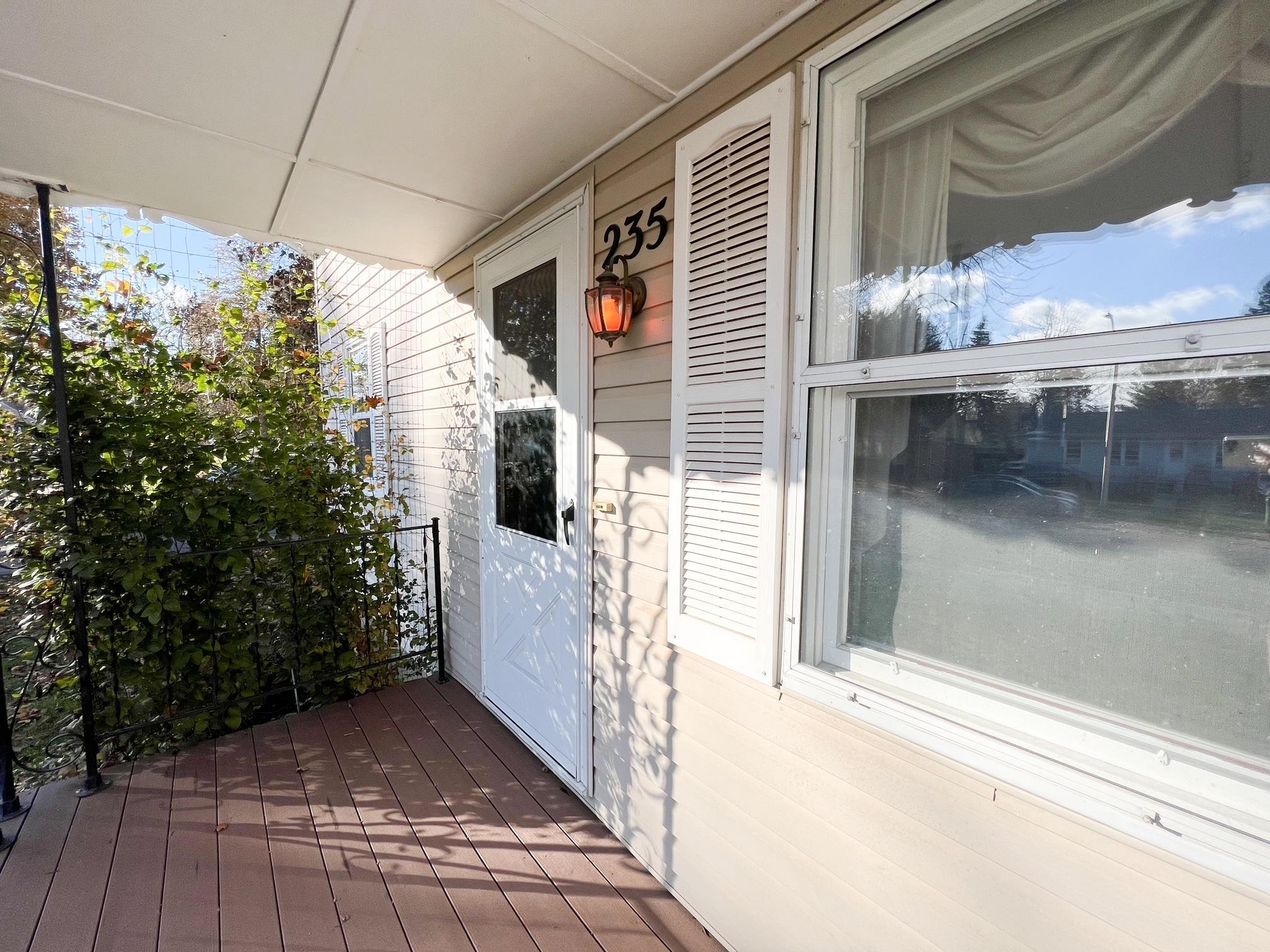 235 9th Avenue