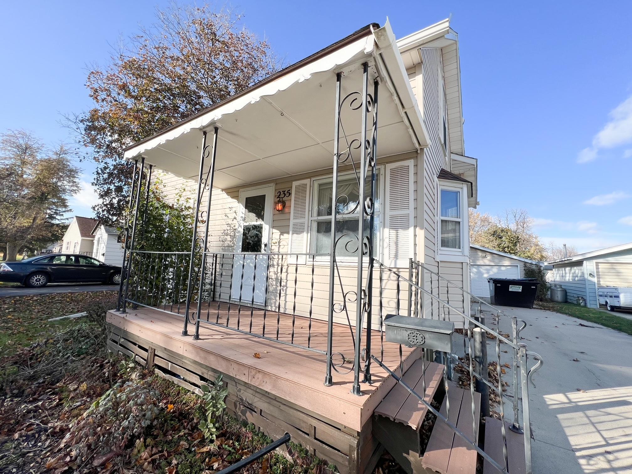 235 9th Avenue