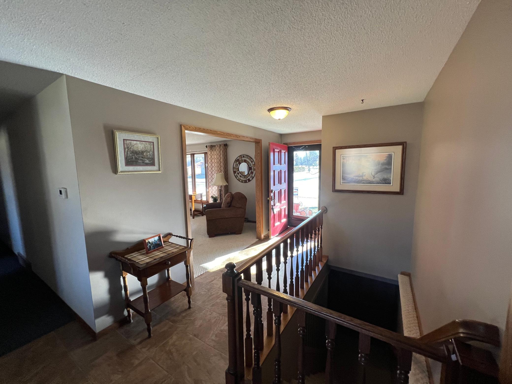 1200 Maplewood Drive