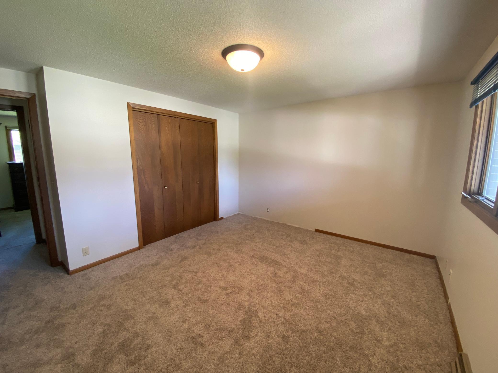 1200 Maplewood Drive