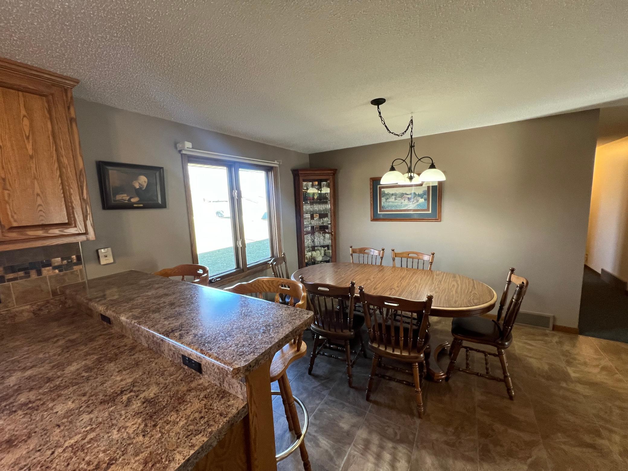 1200 Maplewood Drive