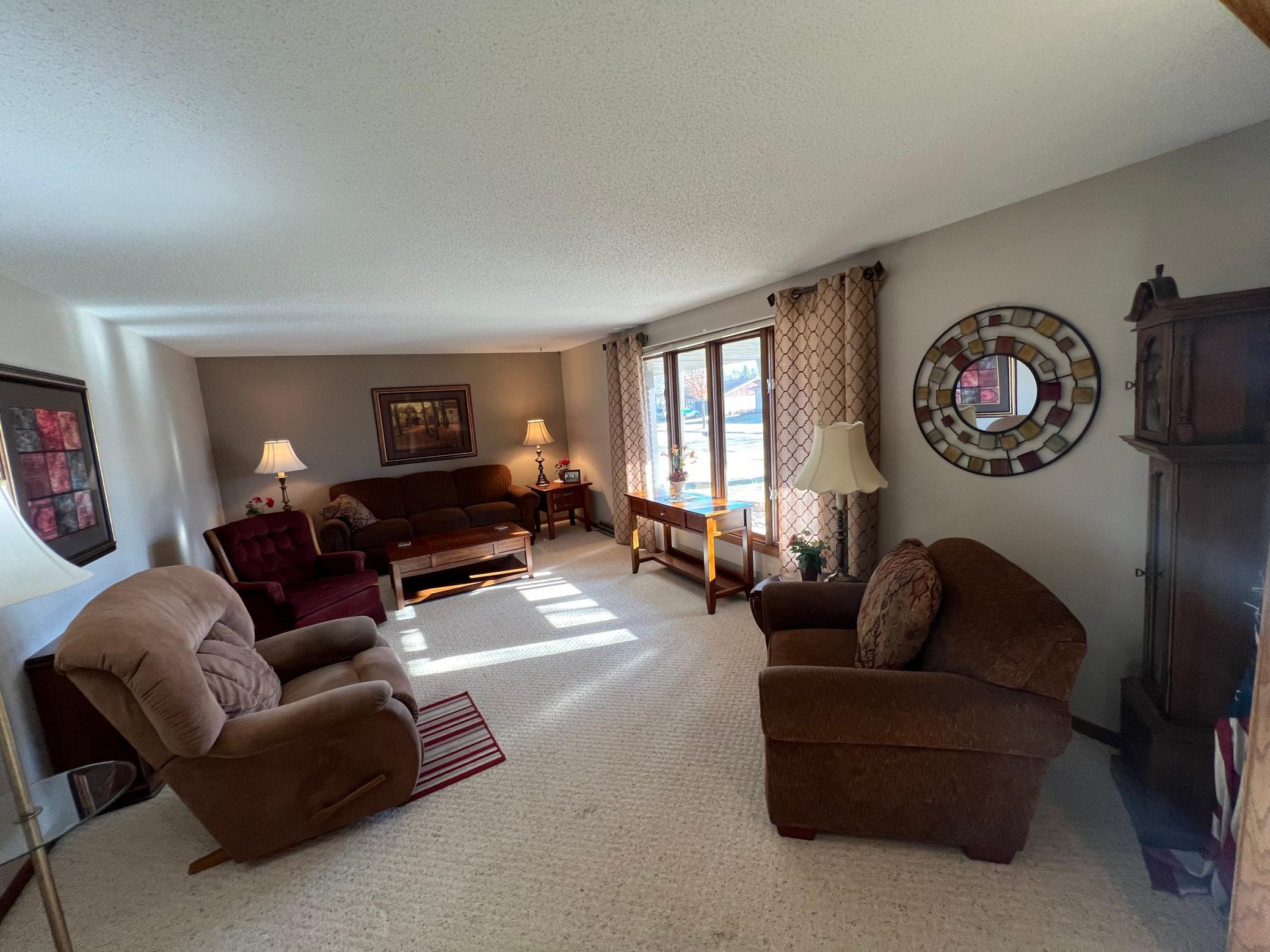 1200 Maplewood Drive