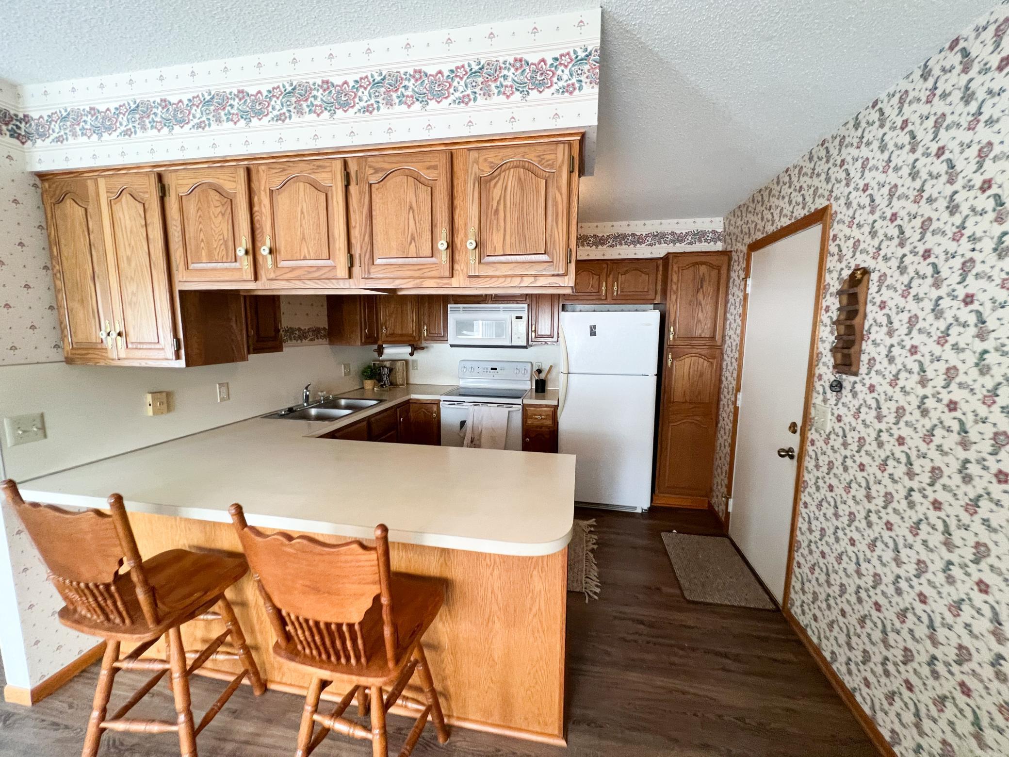 925 Liberty Drive Unit: 3