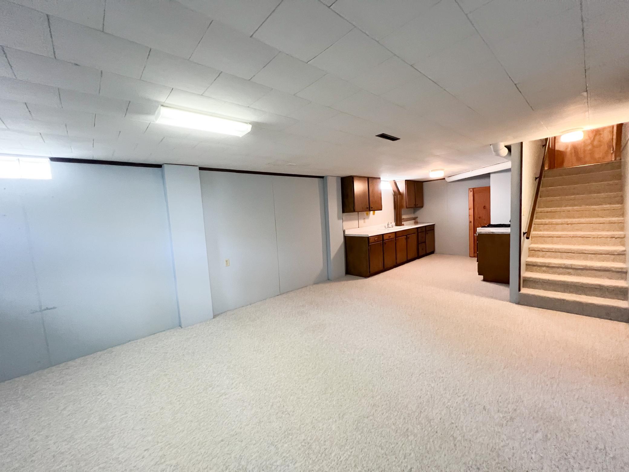208 E 2nd Street