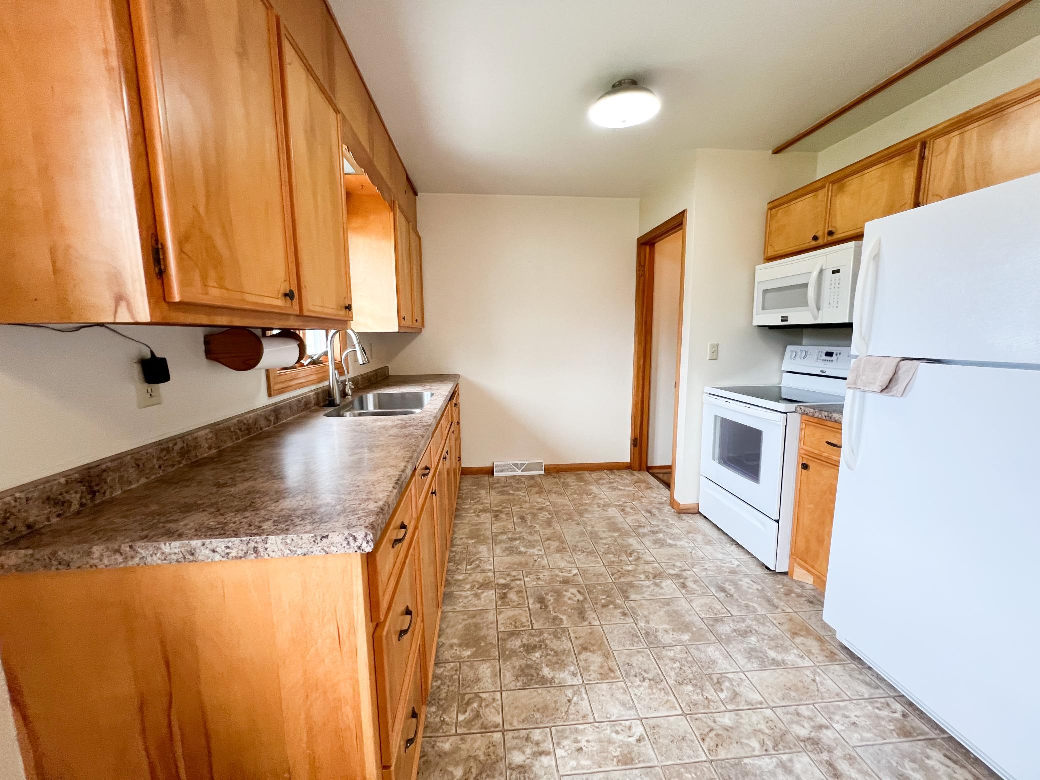 208 E 2nd Street