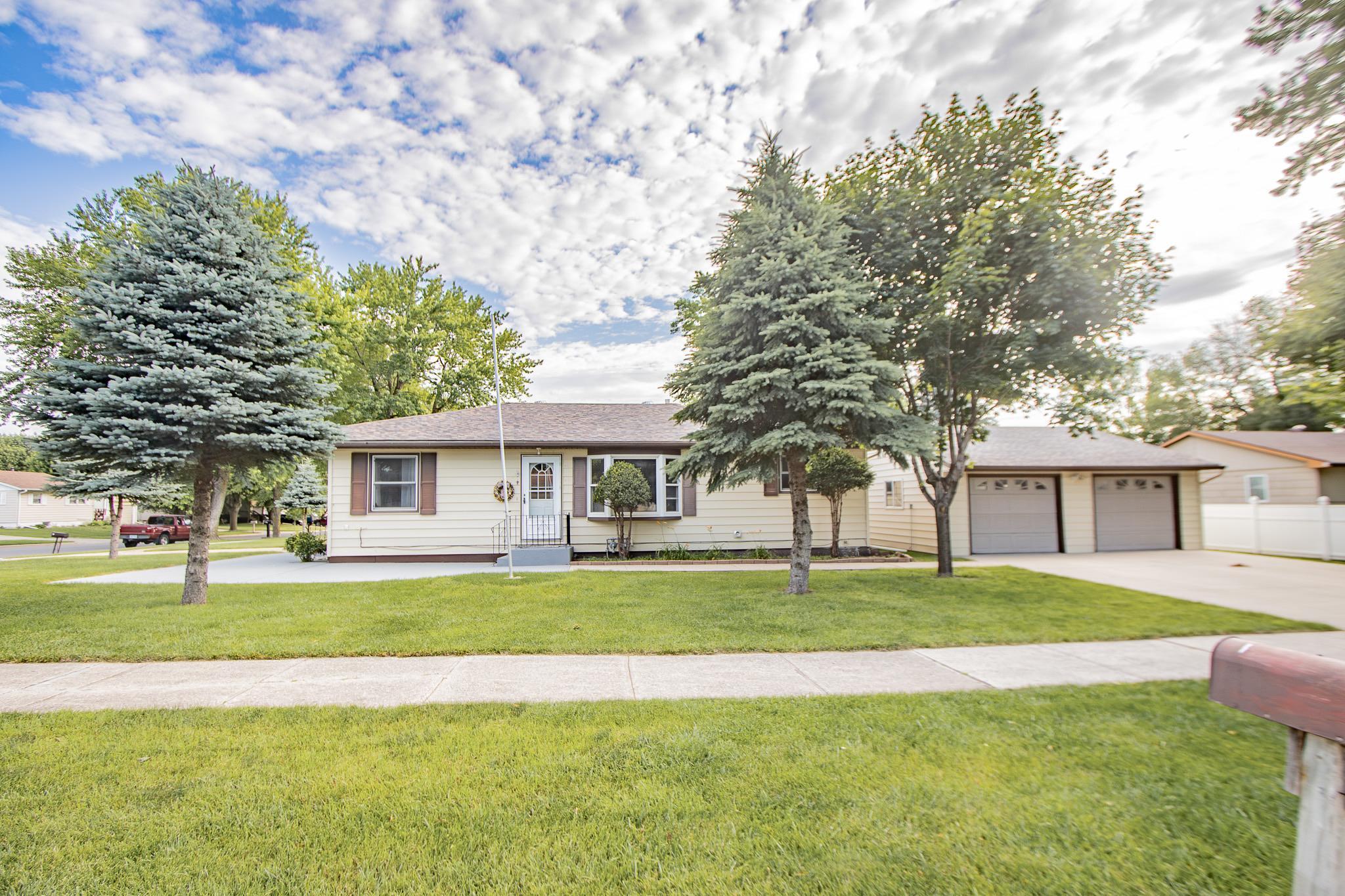 1704 Bantom Place