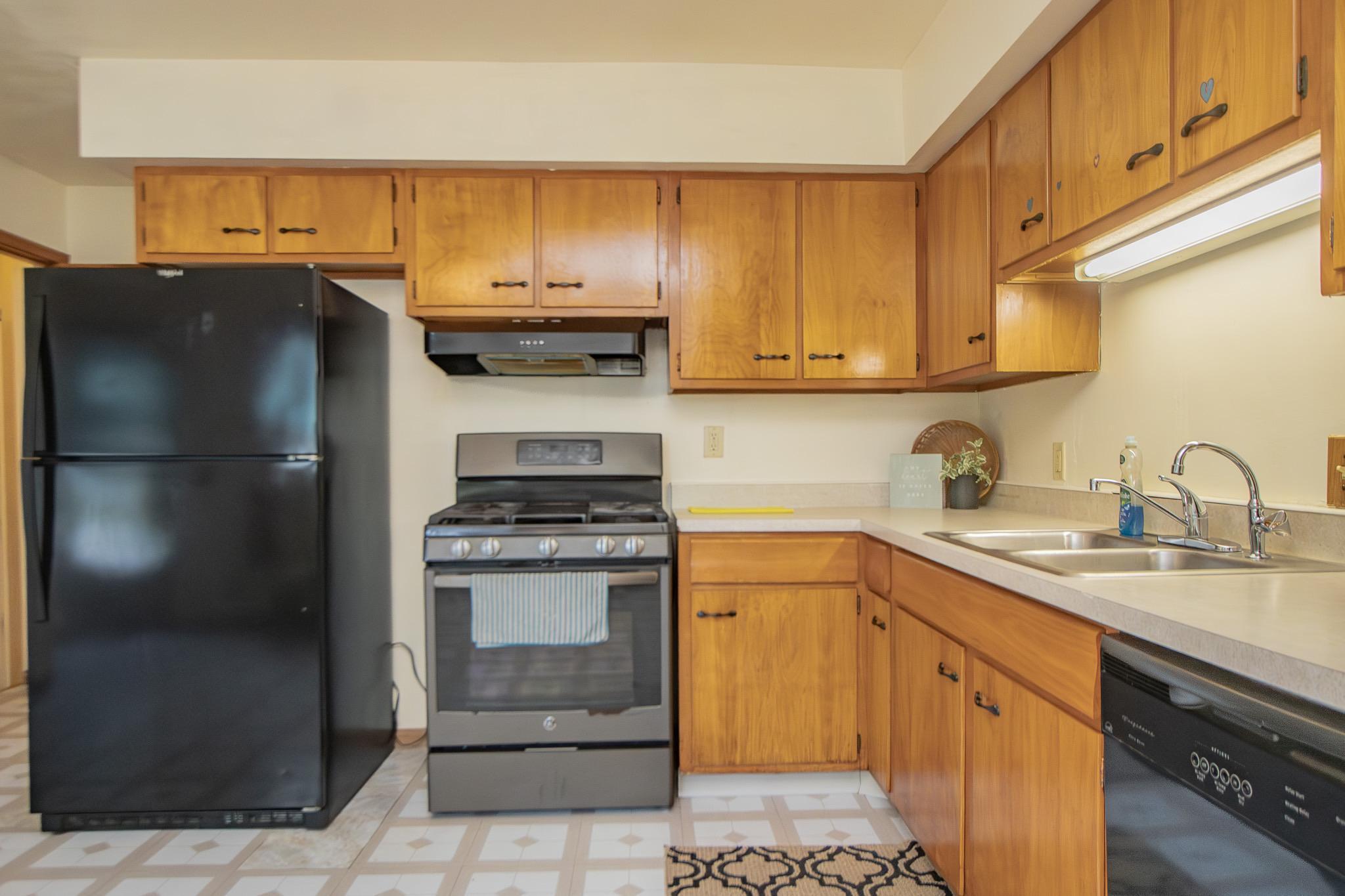 1704 Bantom Place