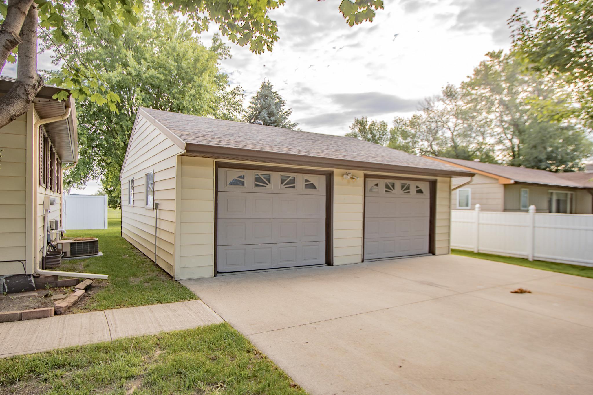 1704 Bantom Place