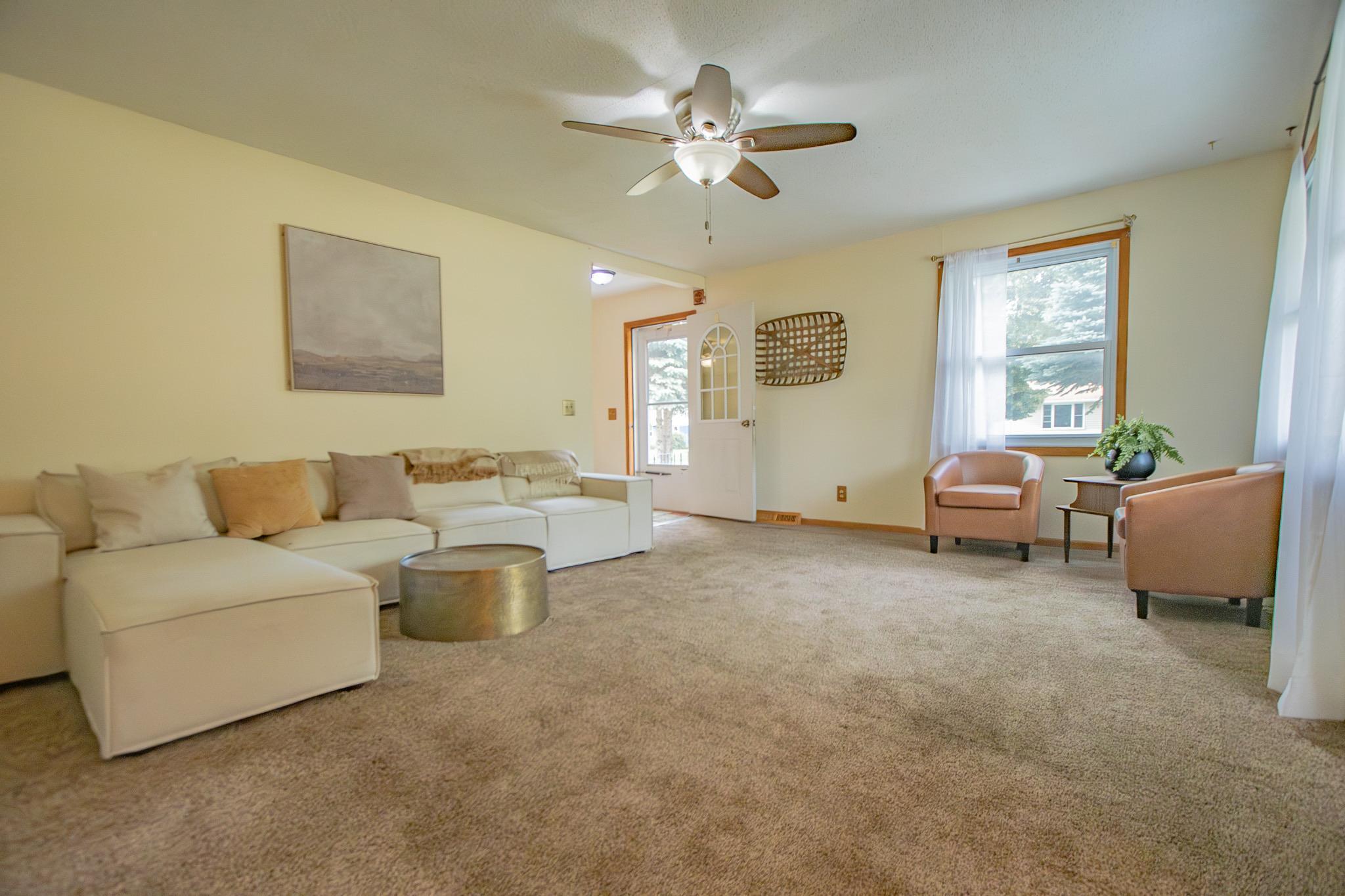 1704 Bantom Place