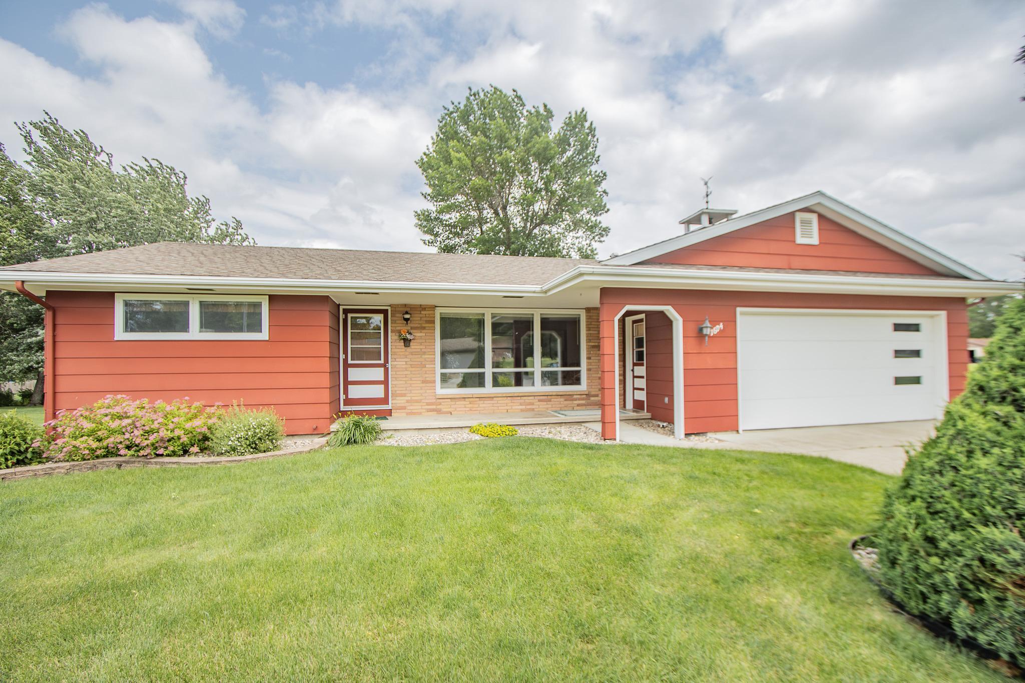 1604 Johnson Lane