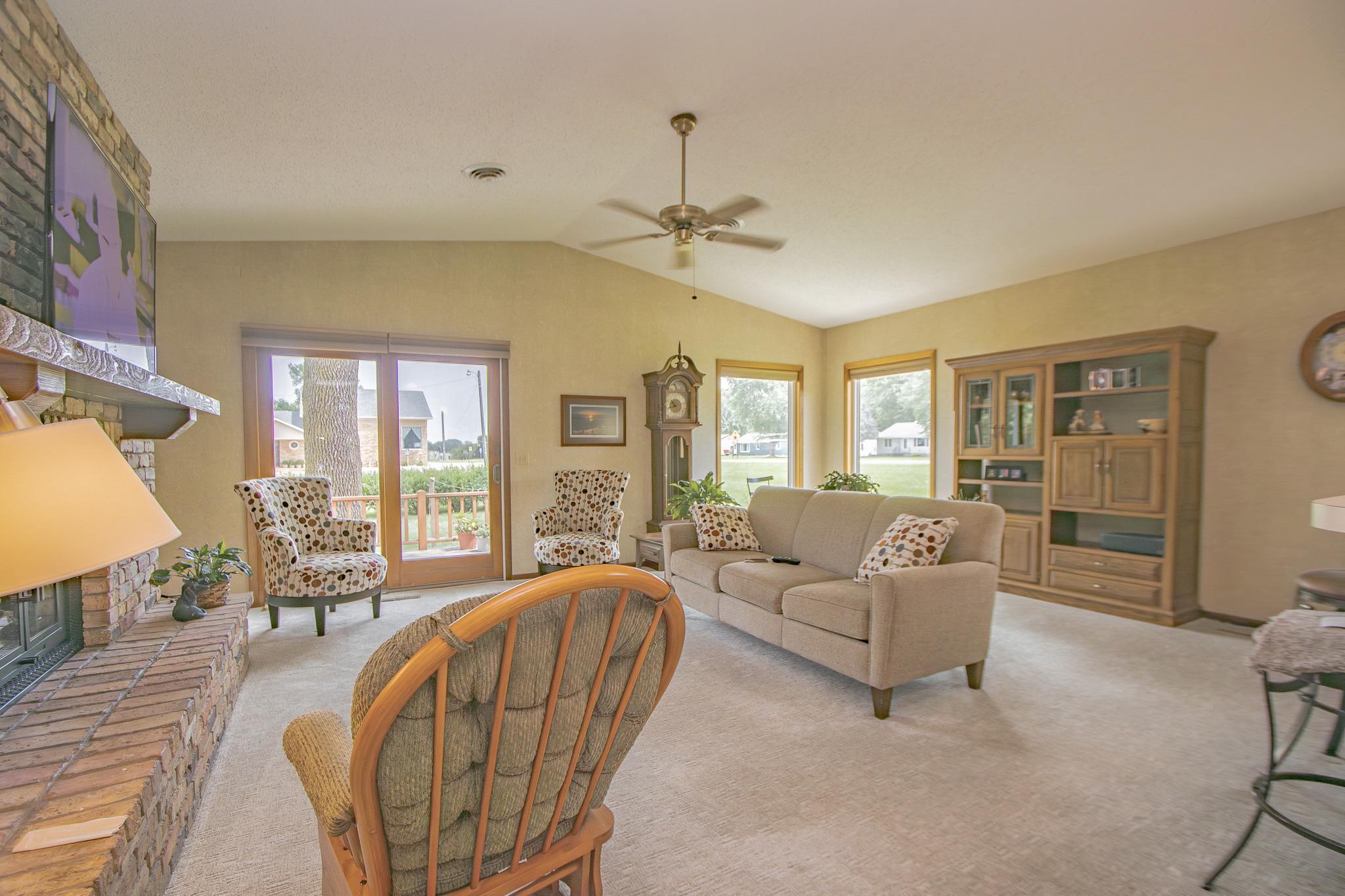1604 Johnson Lane