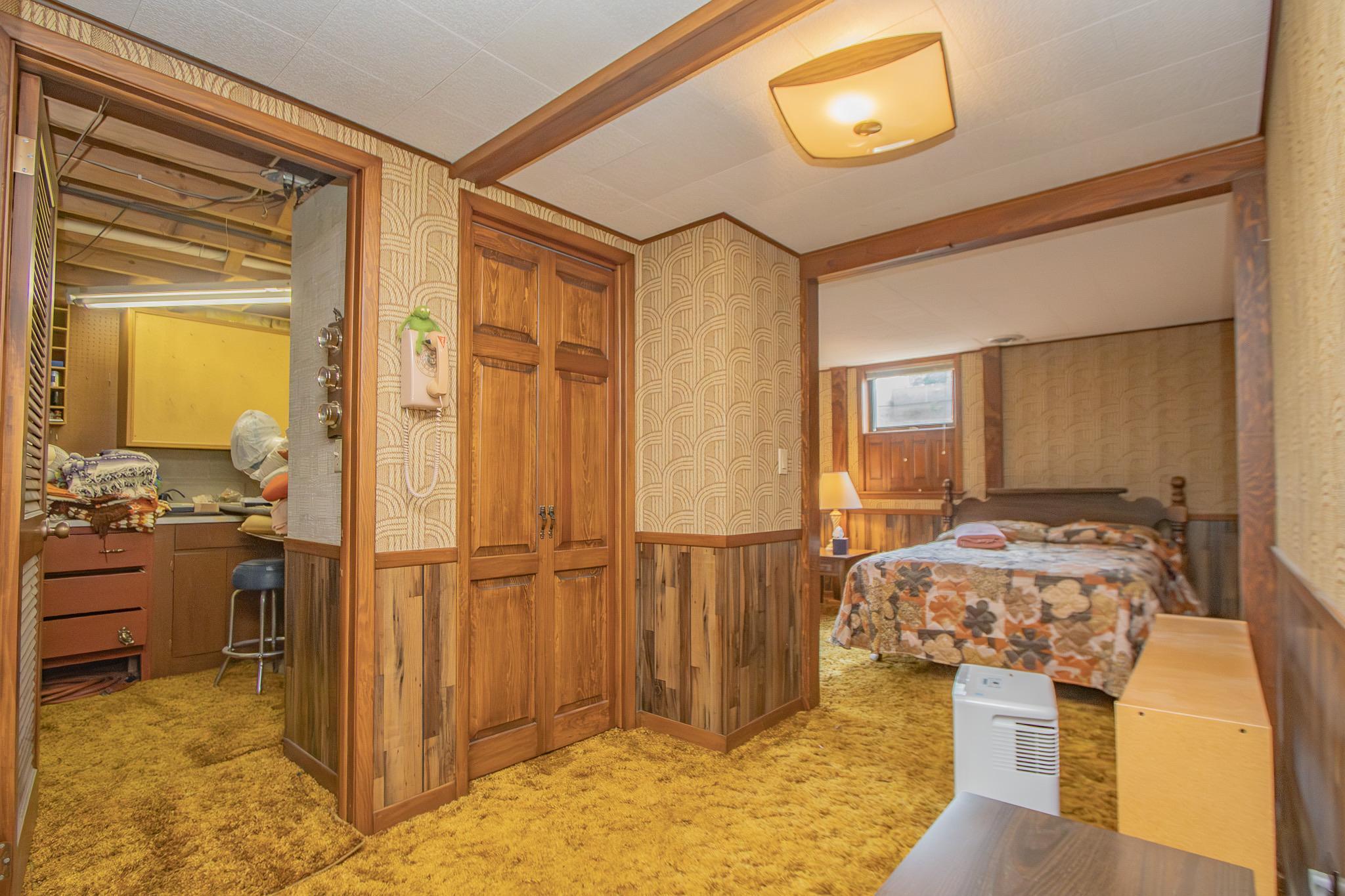 1604 Johnson Lane