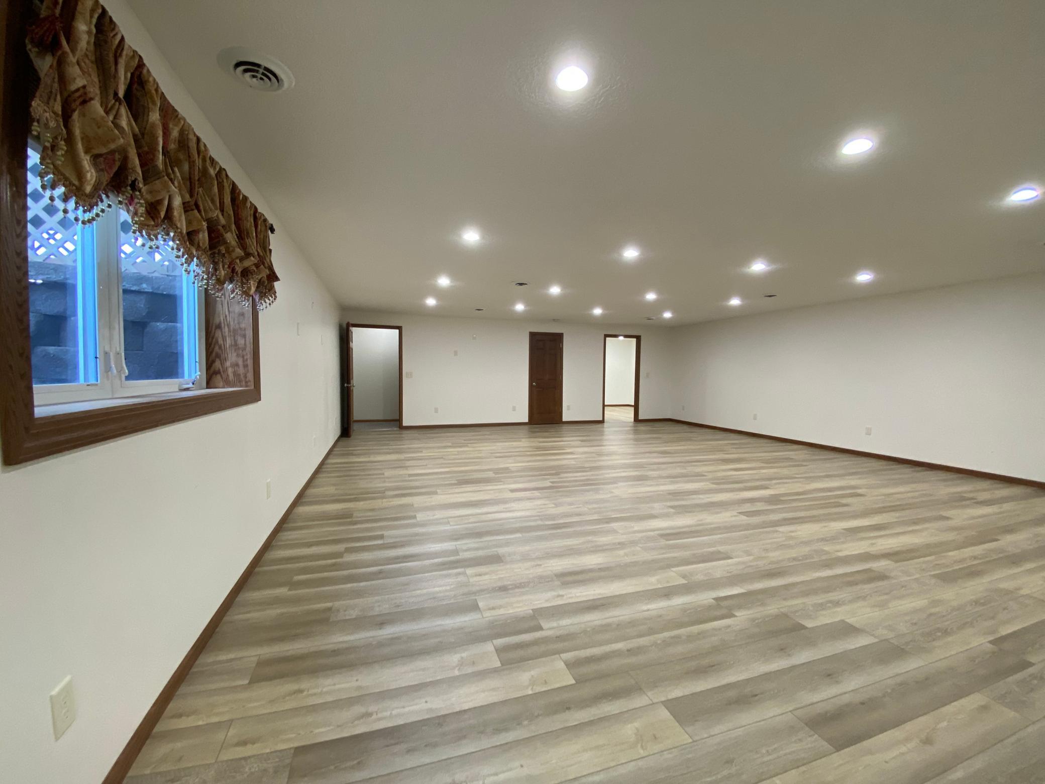 1135 Schaap Drive