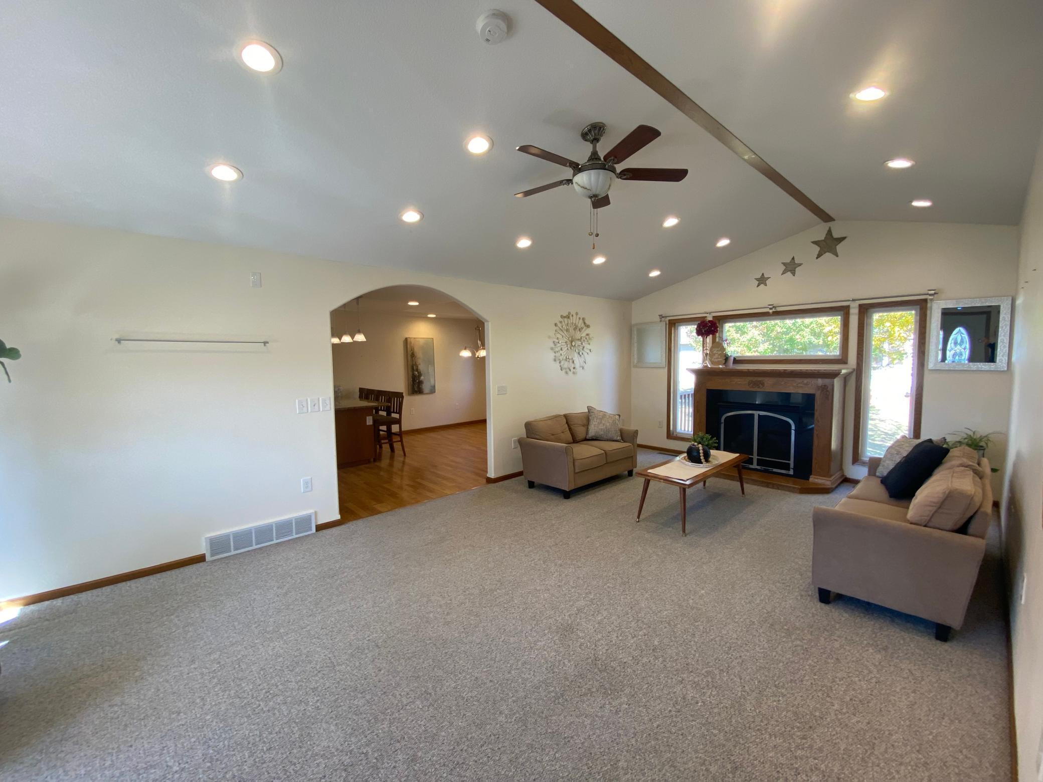 1135 Schaap Drive